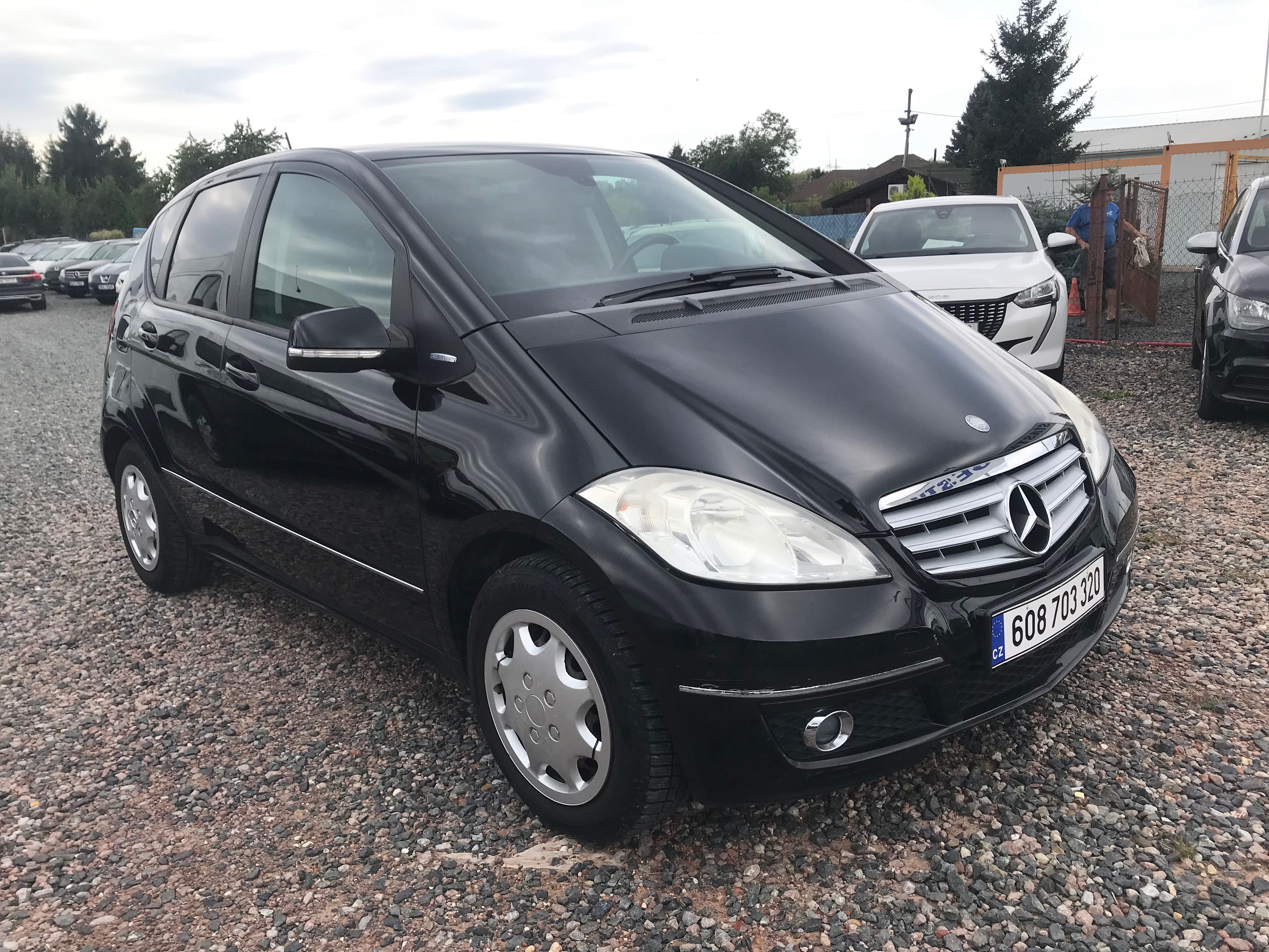 Mercedes-Benz Třídy A, 160 Benzín 70 KW,Klima,Man... - fotka 3
