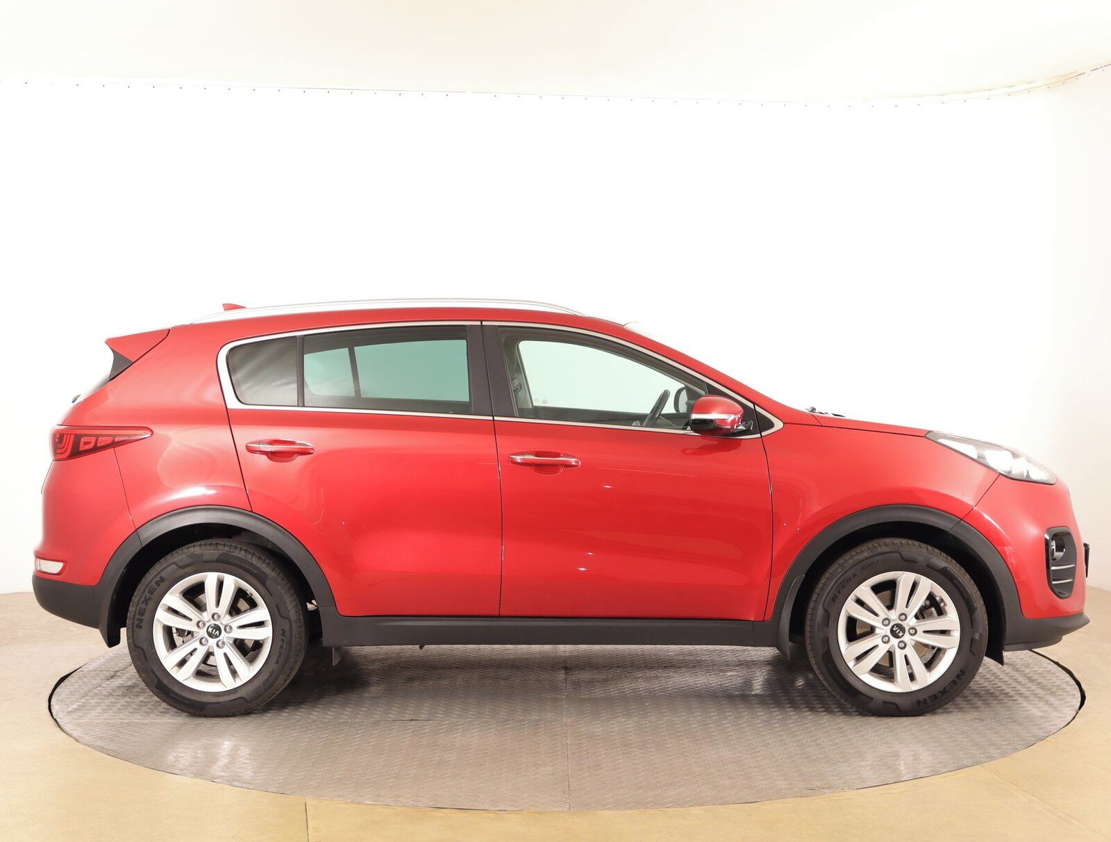 Kia Sportage, 1.6 GDI, Gold, Serv.kniha - fotka 6