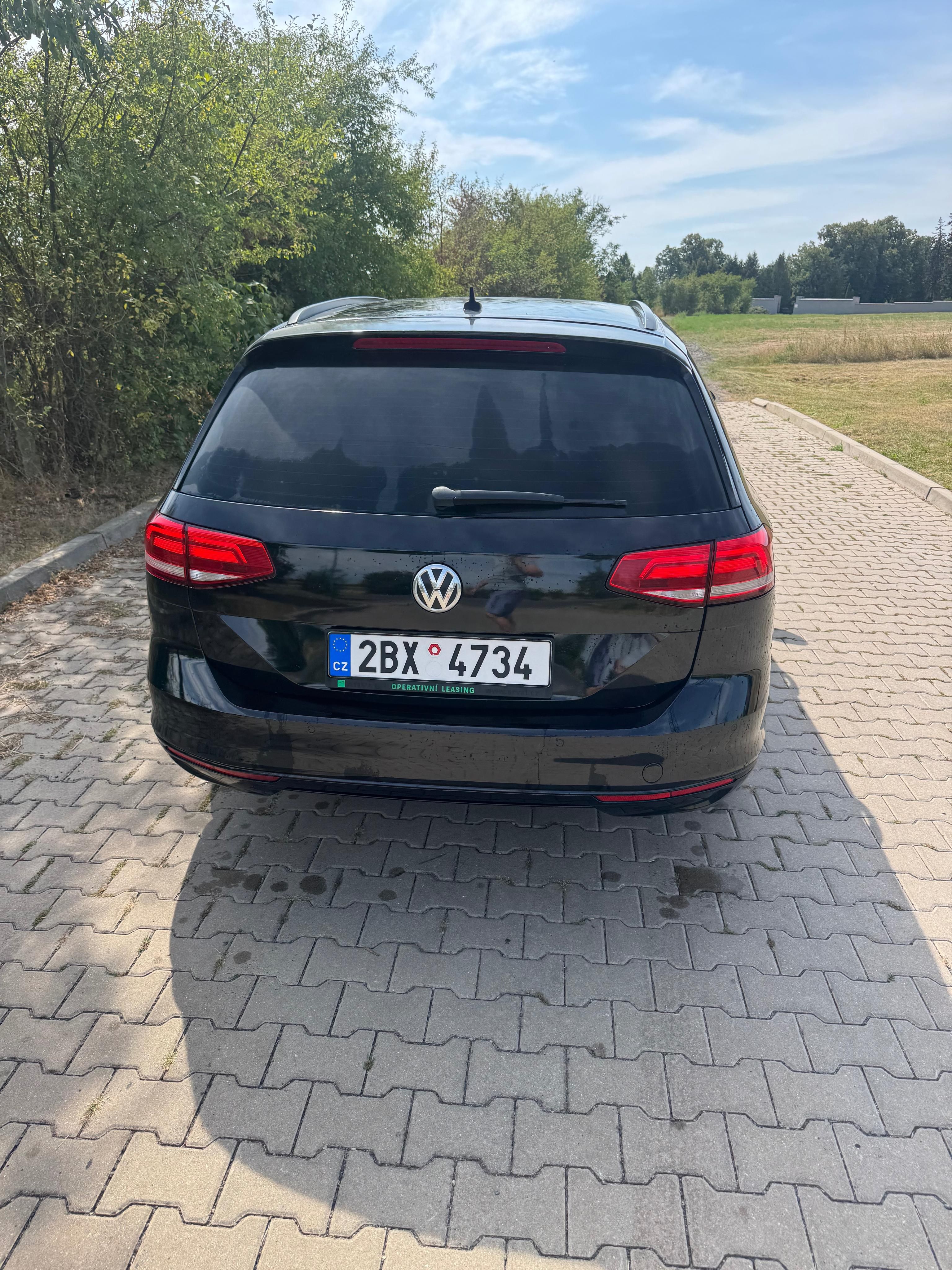 Volkswagen Passat, Volkswagen Passat B8 2017 2.0t - fotka 6