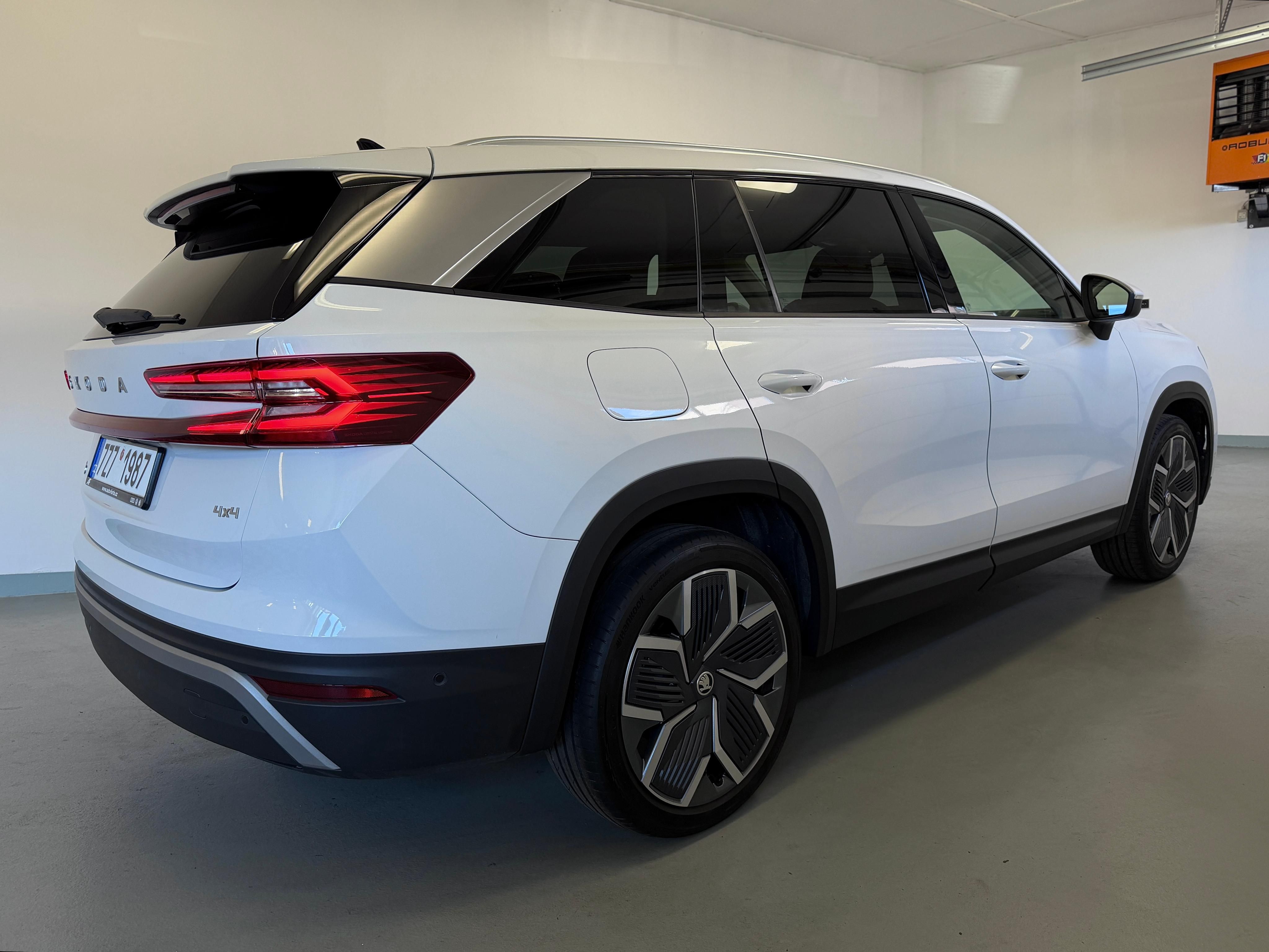 Škoda Kodiaq, 2.0 TDI DSG 4x4 Exclusive PANO - fotka 6