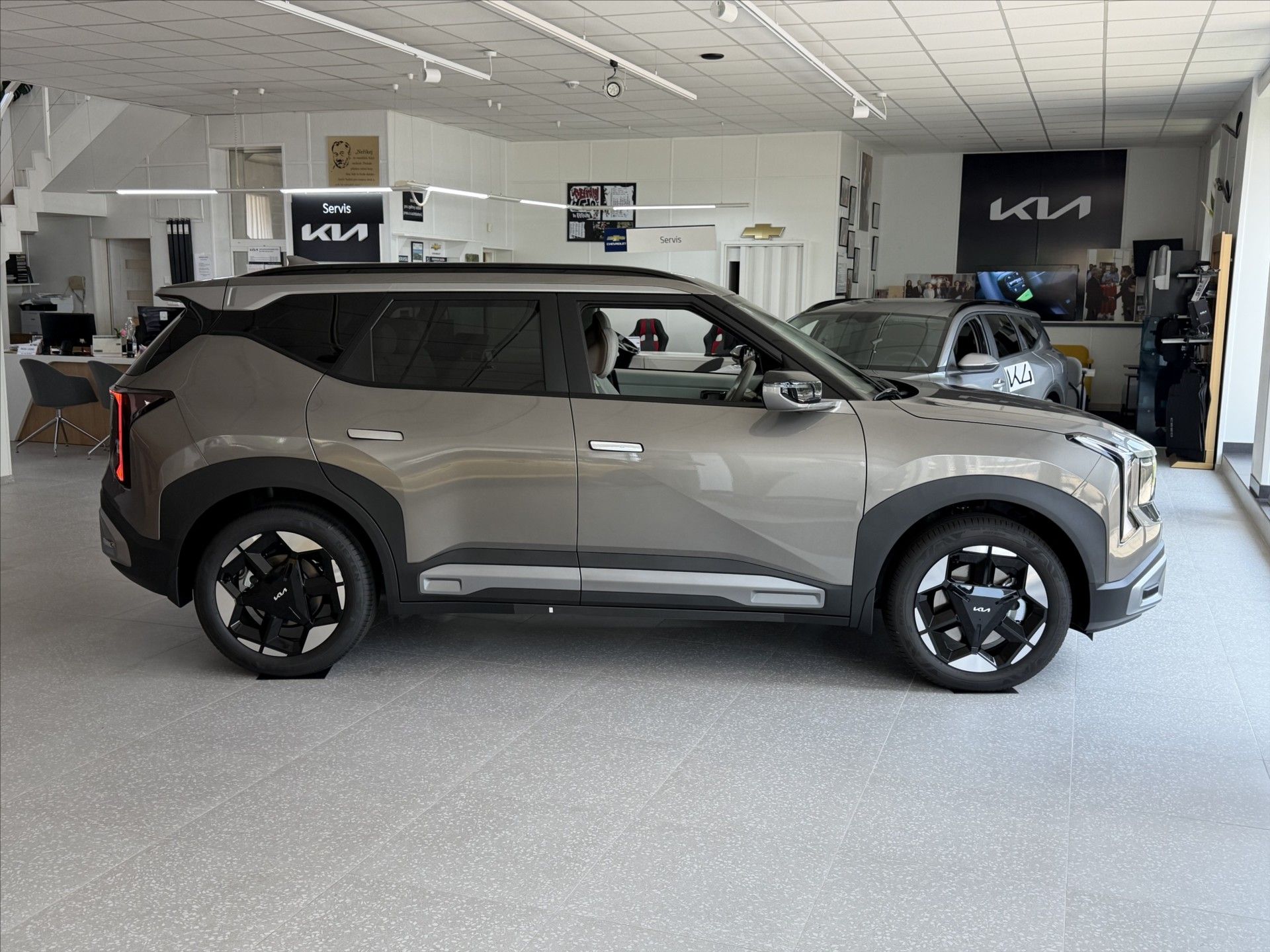 Kia Seltos, 1,6 T-GDI 4X2 DCT EXCLUSIVE DE - fotka 3