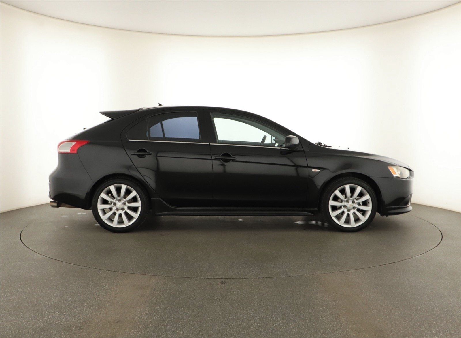 Mitsubishi Lancer, 1.8 MIVEC, Klima - fotka 6