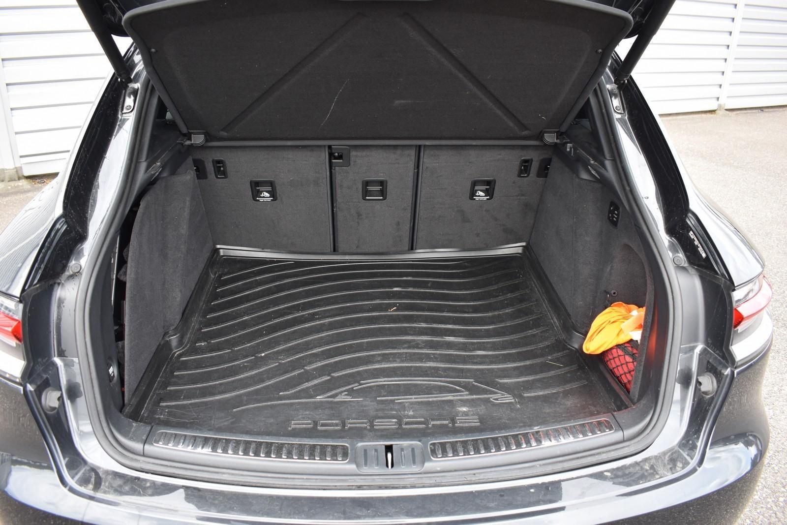 Porsche Macan, 2.9 Turbo PDK vzduch Panorama - fotka 6