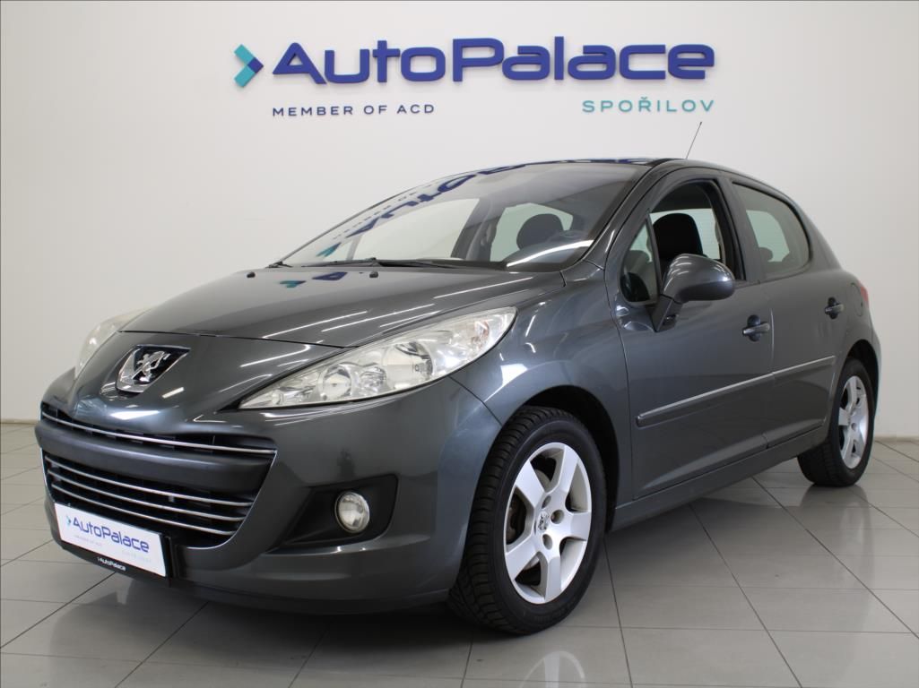 Peugeot 207, 1,6 VTi 88kW Panorama 168tkm.