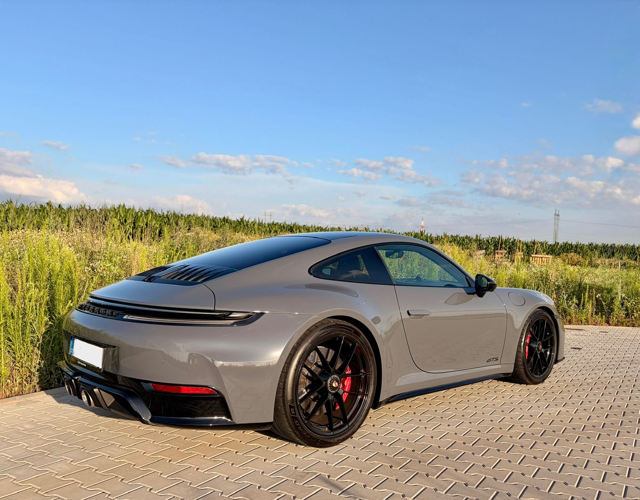 Porsche 911, Carrera 4 GTS PDK PANO ZÁRUKA - fotka 5