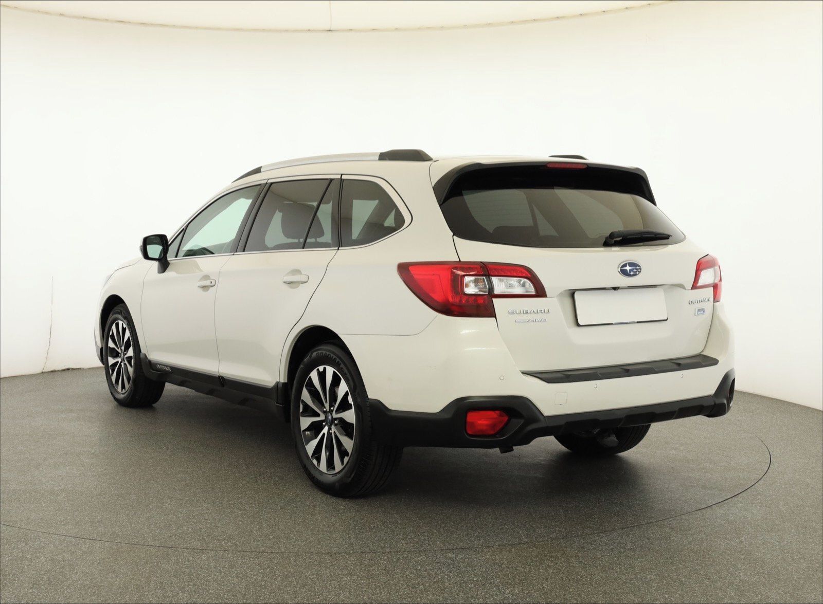 Subaru Outback, 2.0 D, 4X4, Automat, Navi - fotka 4