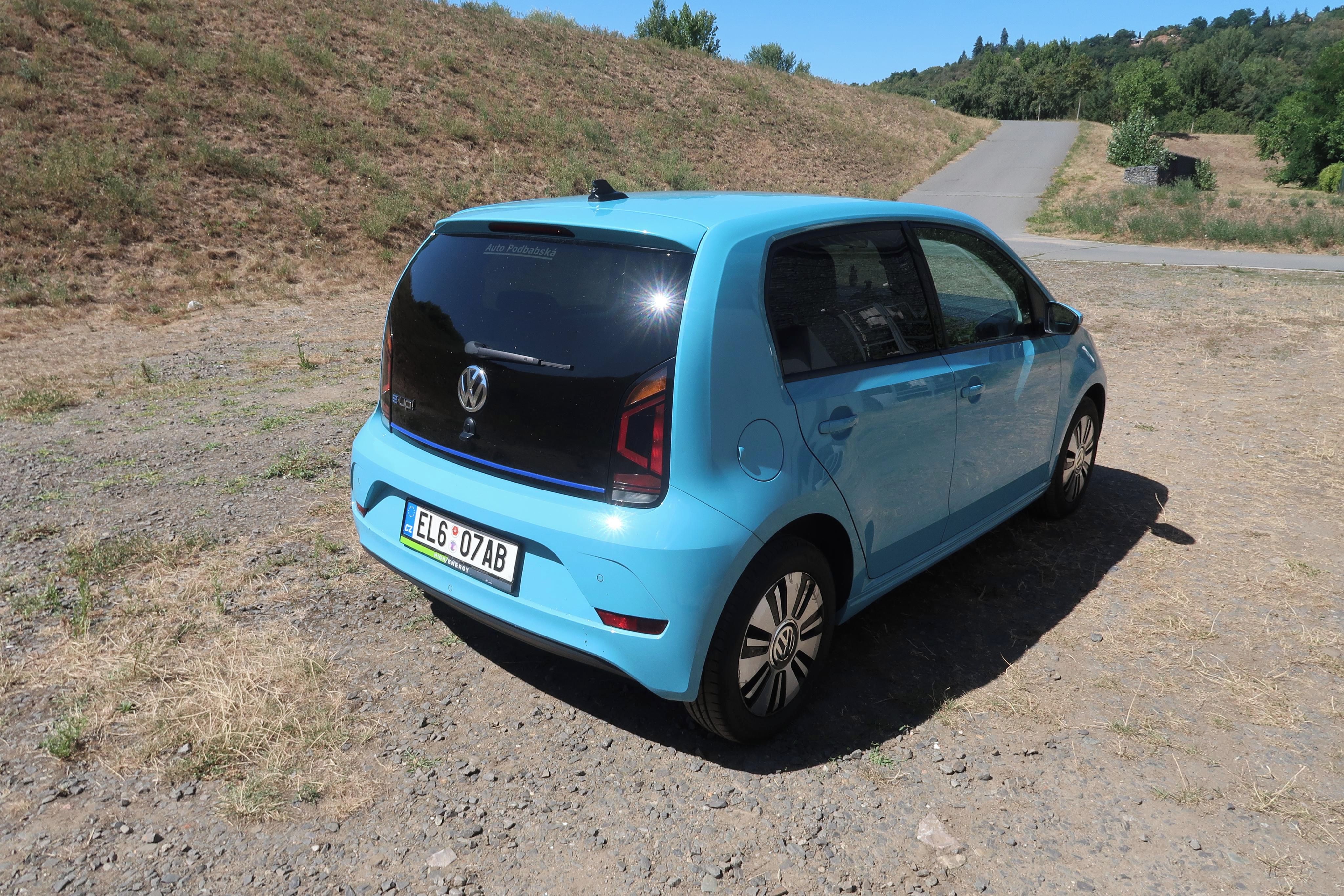 Volkswagen Up!, DPH, Nové v ČR - fotka 6