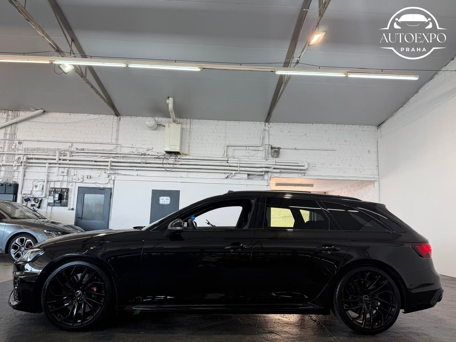 Audi RS4, RS 4 Avant 2.9 TFSI quattro - fotka 4