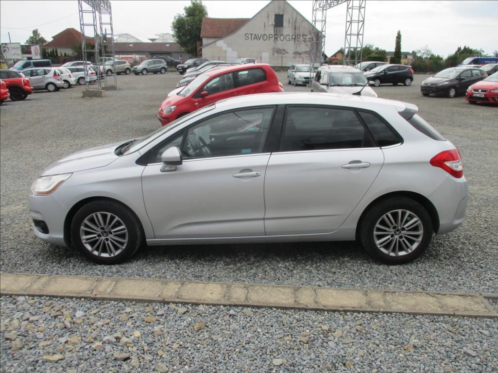 Citroën C4, 1,6 HDi,klima,serv.kniha,CZ - fotka 4