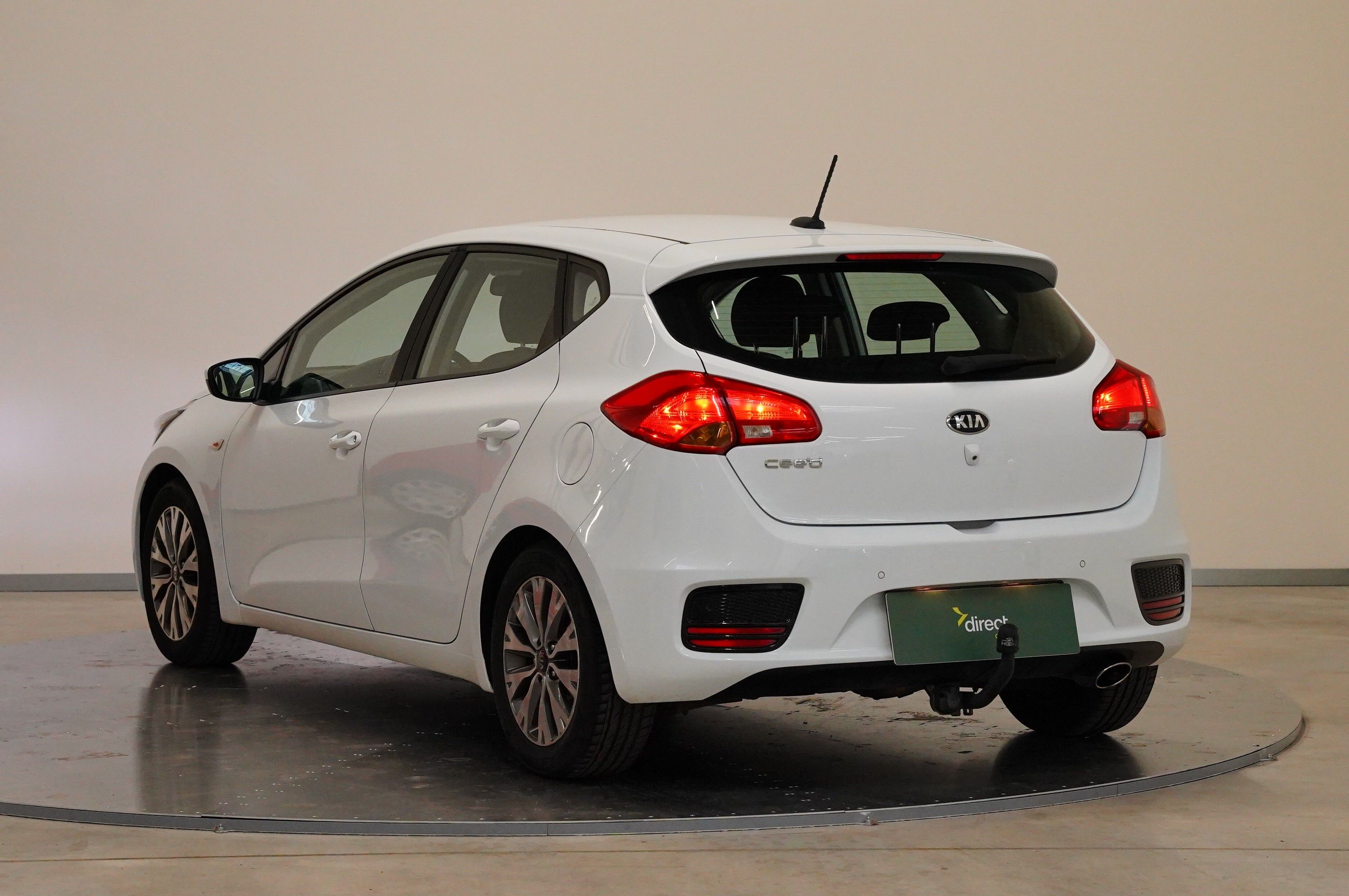 Kia Cee´d, 1.4 CVVT 73 kW Comfort Plus - fotka 4