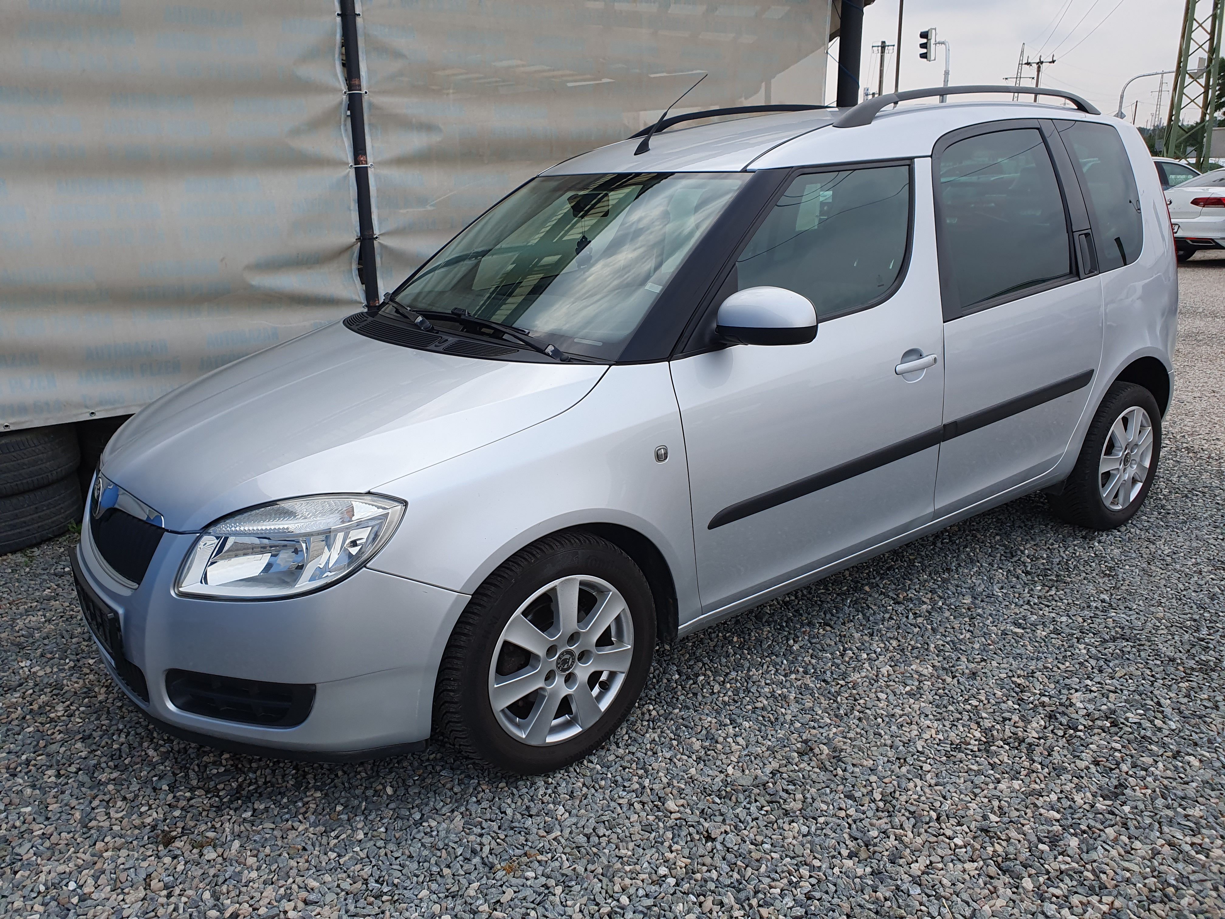 Škoda Roomster, 1.4 MPI 63 KW - fotka 5