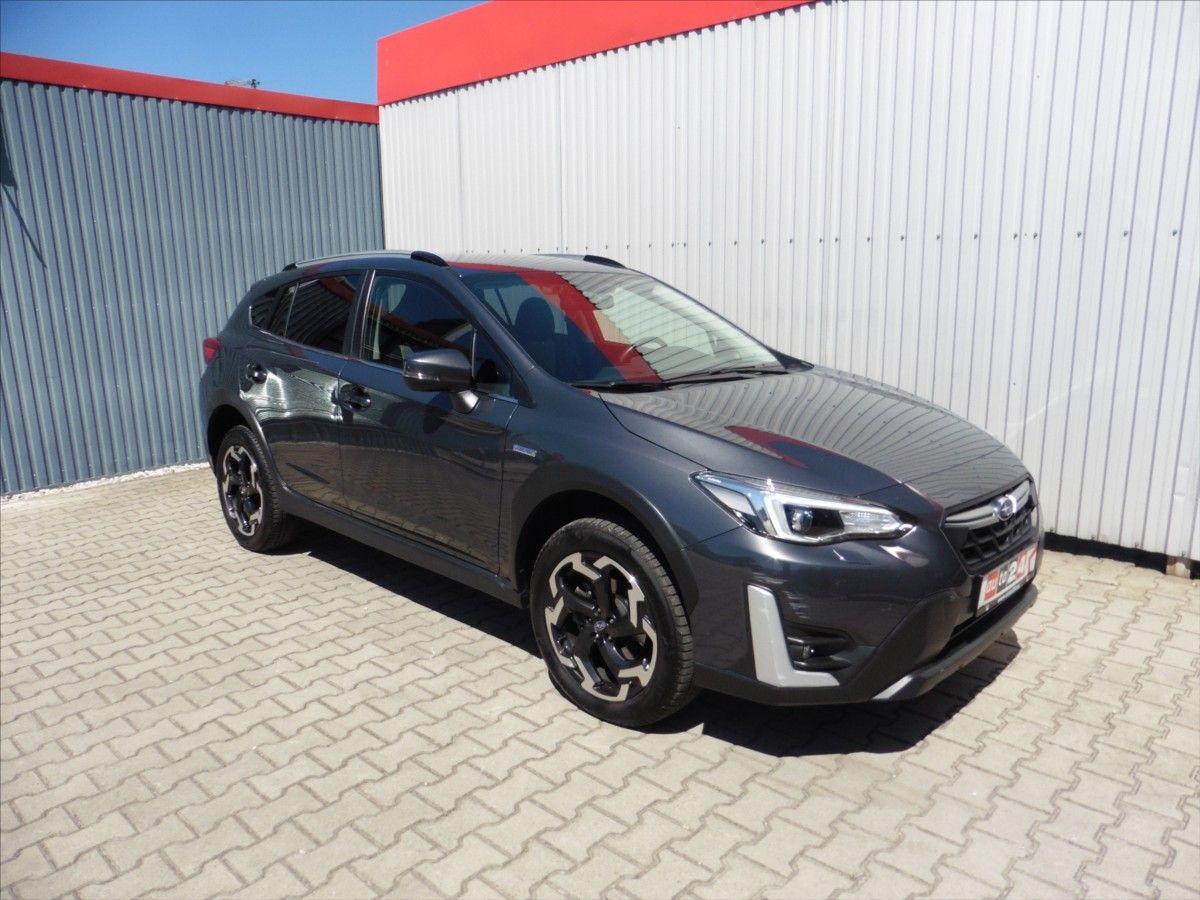 Subaru XV, 2,0 Exclusive AWD A/T, EyeSigh - fotka 2