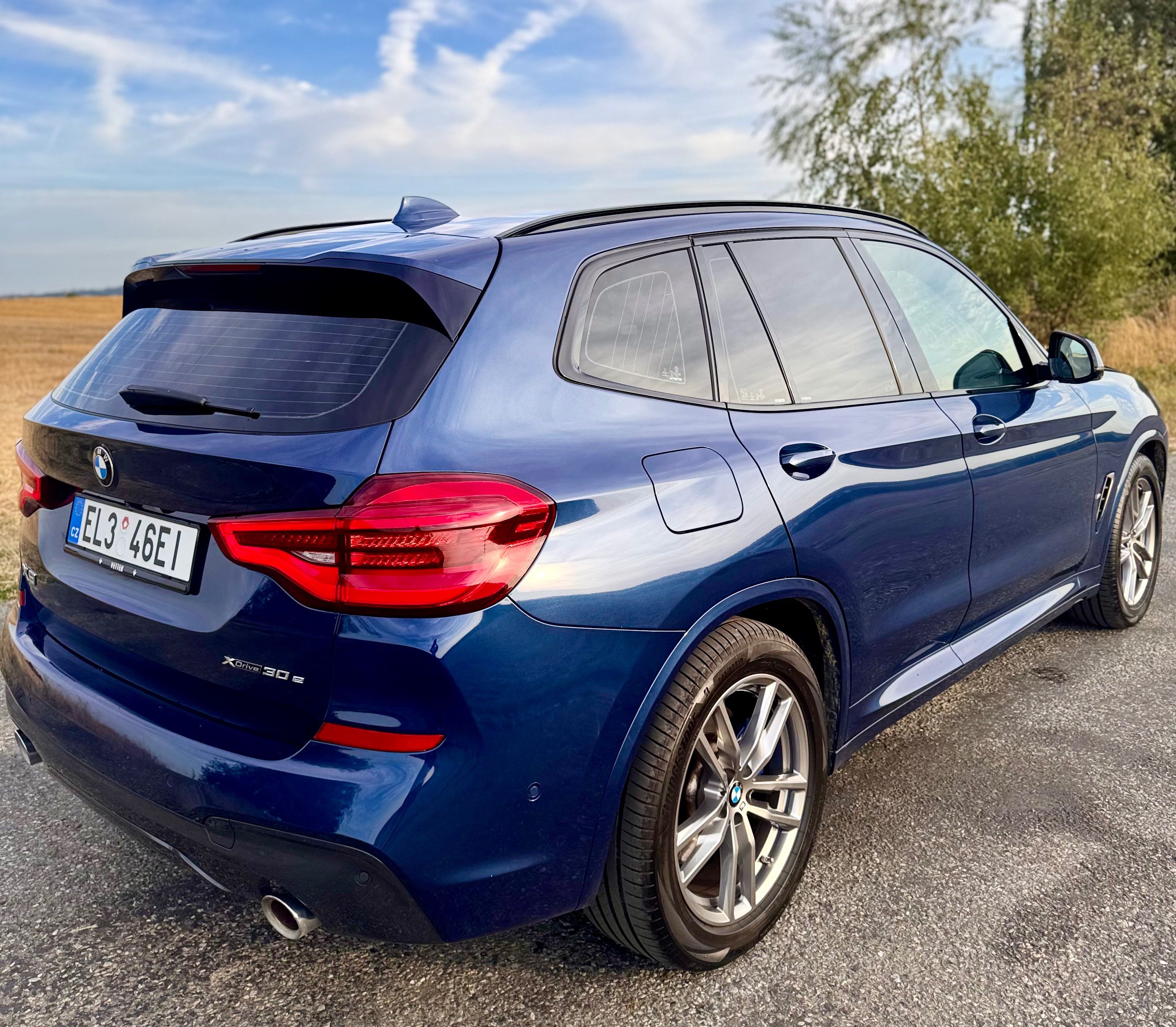 BMW X3, BMW X3 xDrive30e - fotka 4