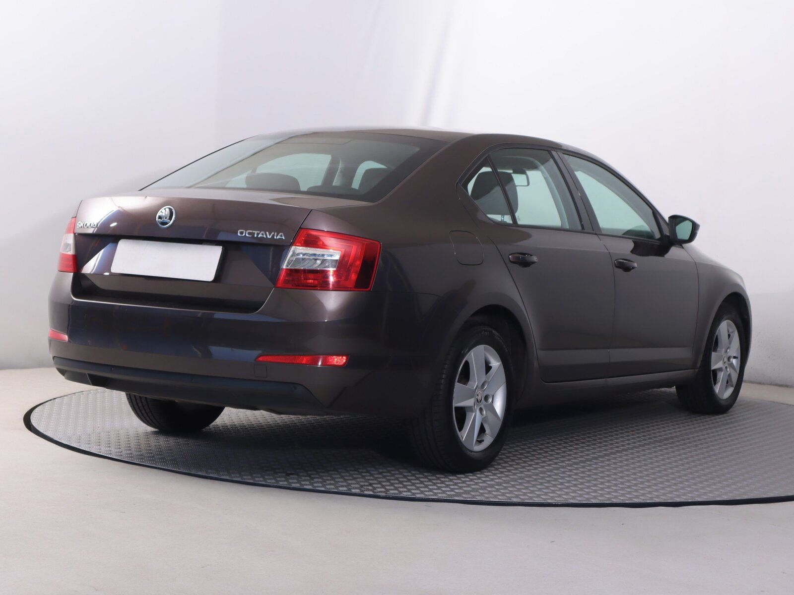 Škoda Octavia, 1.6 TDI, Ambition, Serv.kniha - fotka 5