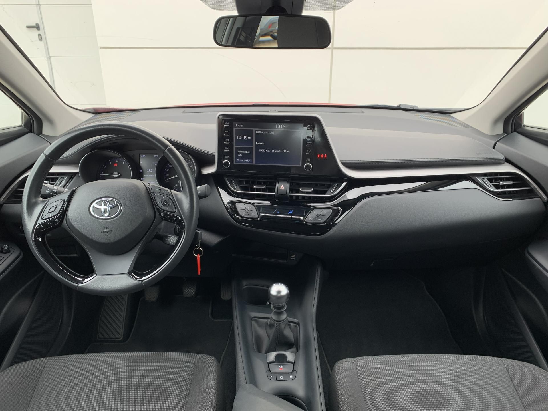 Toyota C-HR, COMFORT 1.2 Turbo 85kW MAN6 - fotka 2