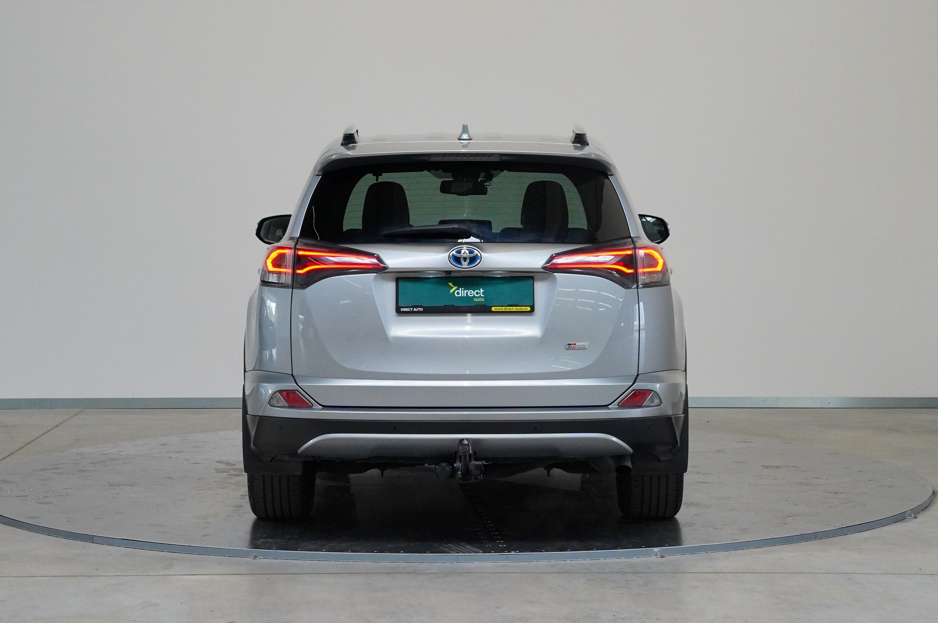 Toyota Rav4, 2.5 Hybrid 114 kW 4WD GR - fotka 6