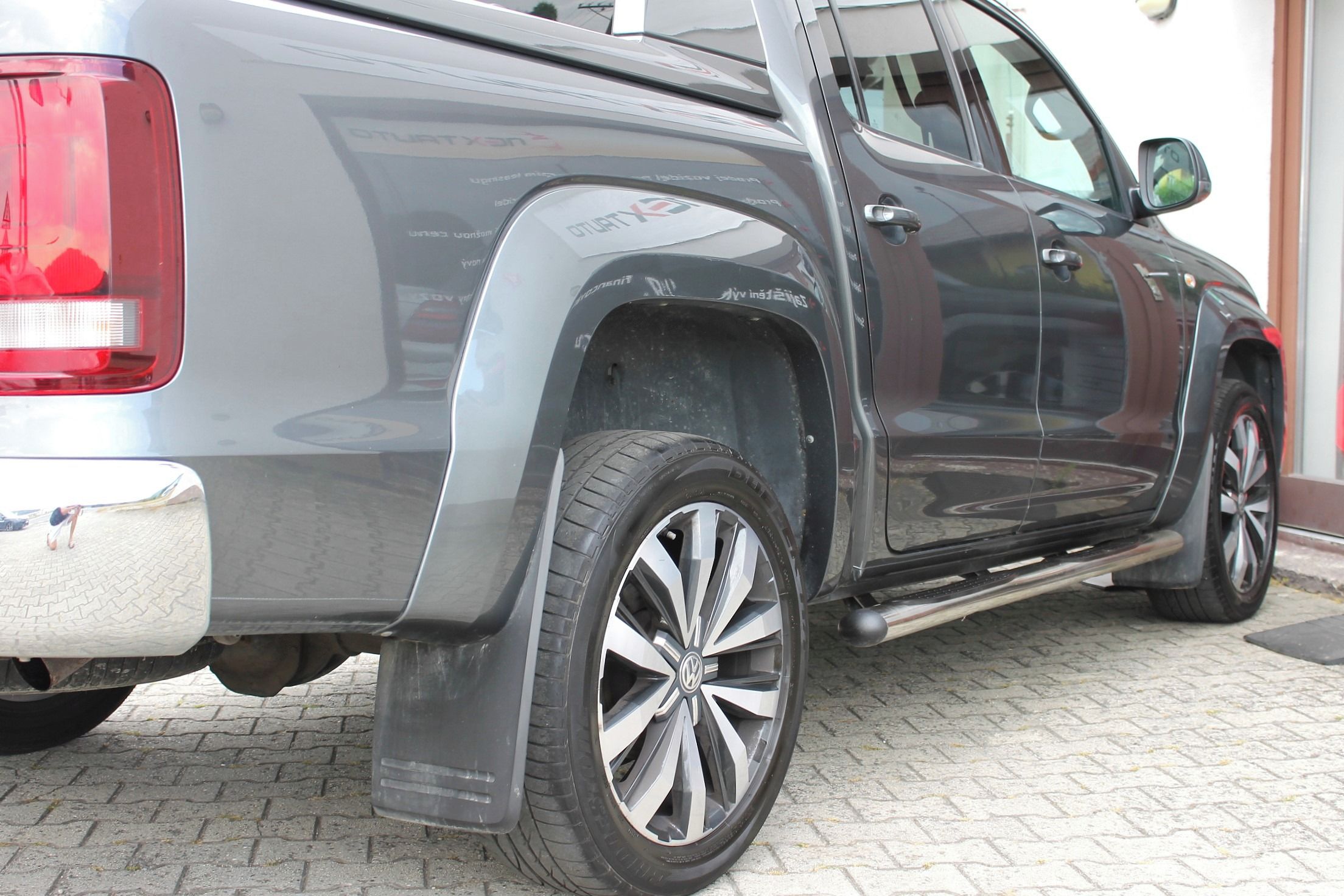 Volkswagen Amarok, 3.0 TDI V6 190kW, DSG, 4MOTION - fotka 6