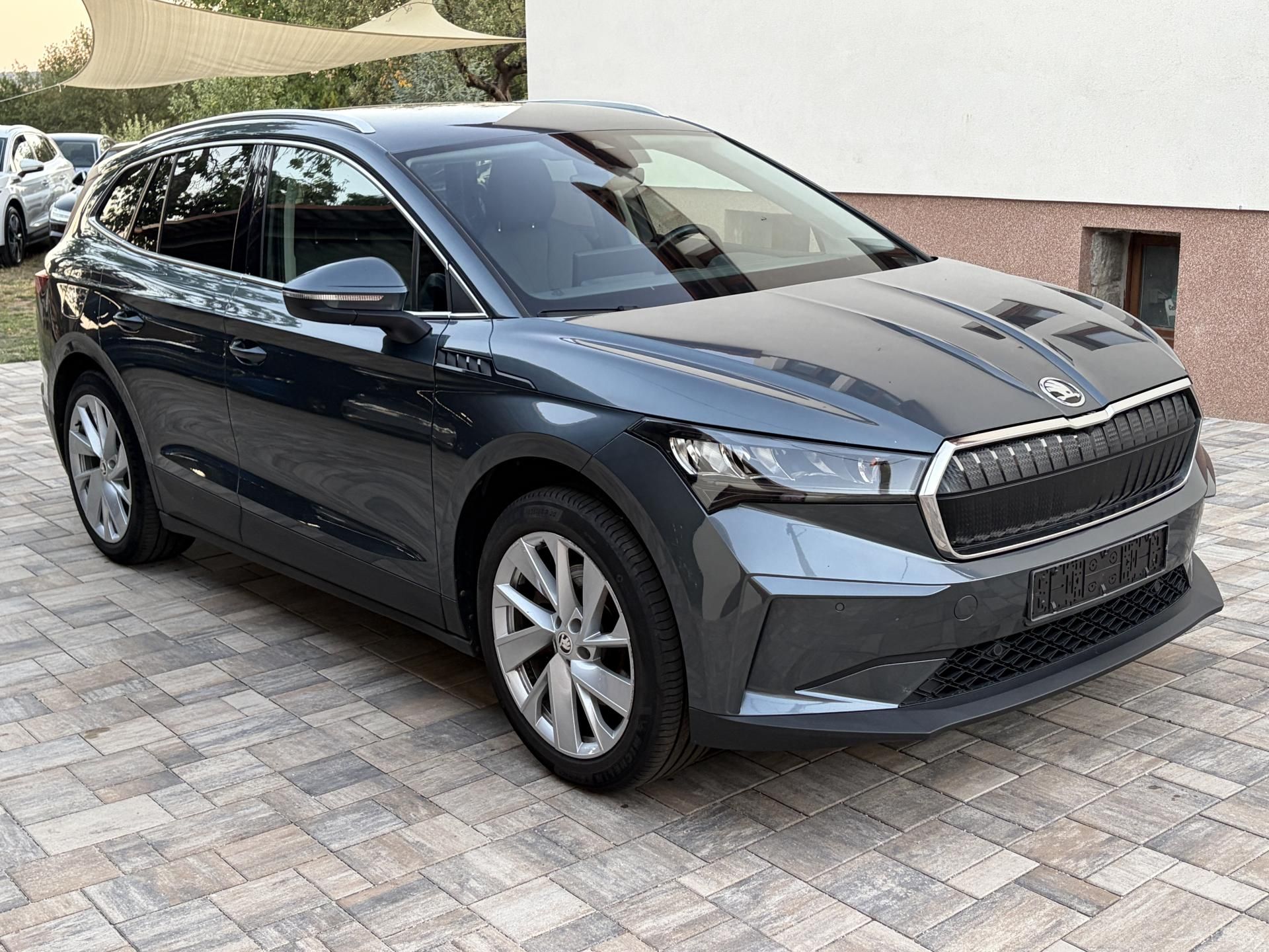 Škoda Enyaq, 80, SOH 92%, tazne, DPH - fotka 5