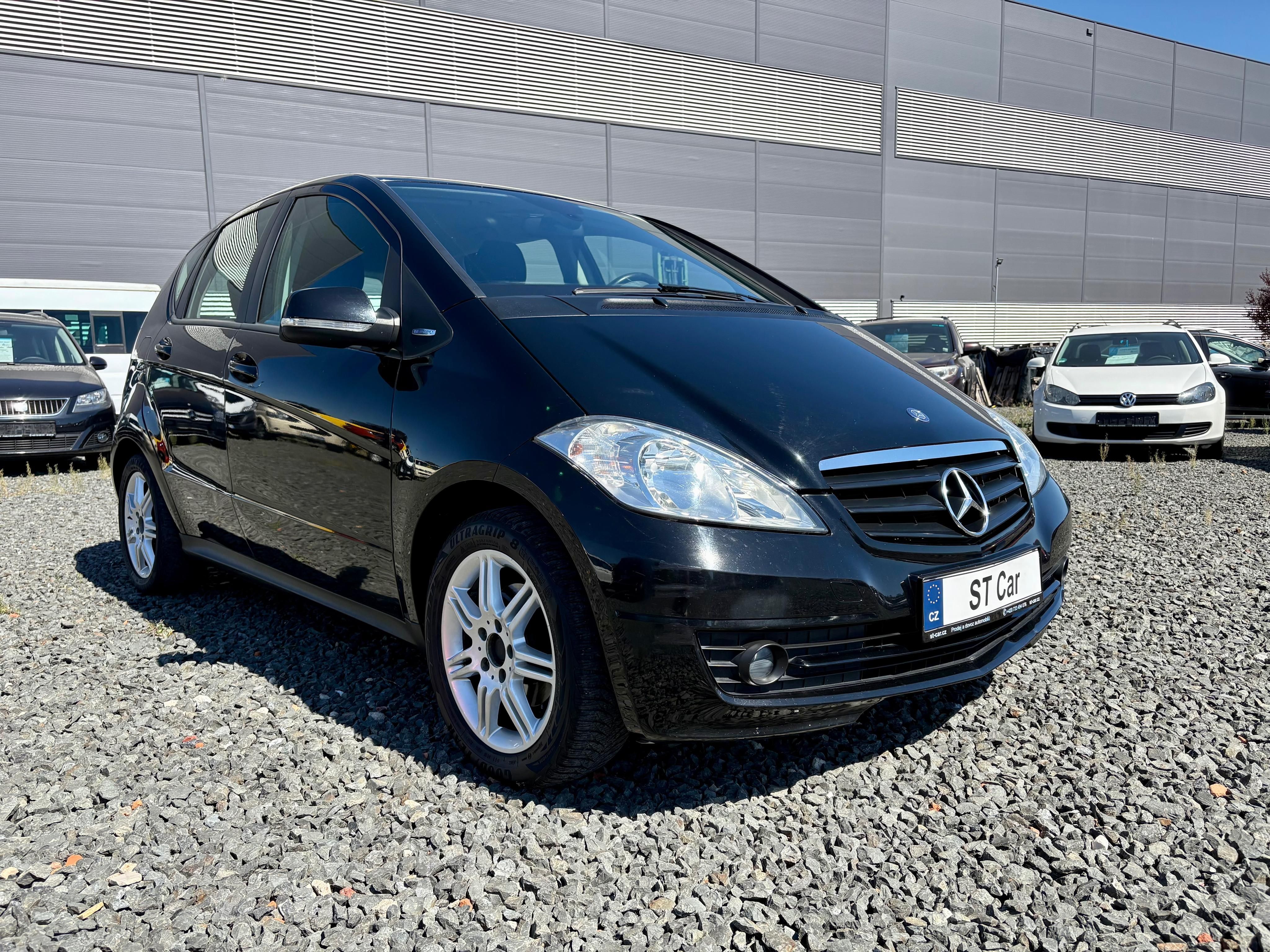 Mercedes-Benz Třídy A, A160i 70kw - fotka 3