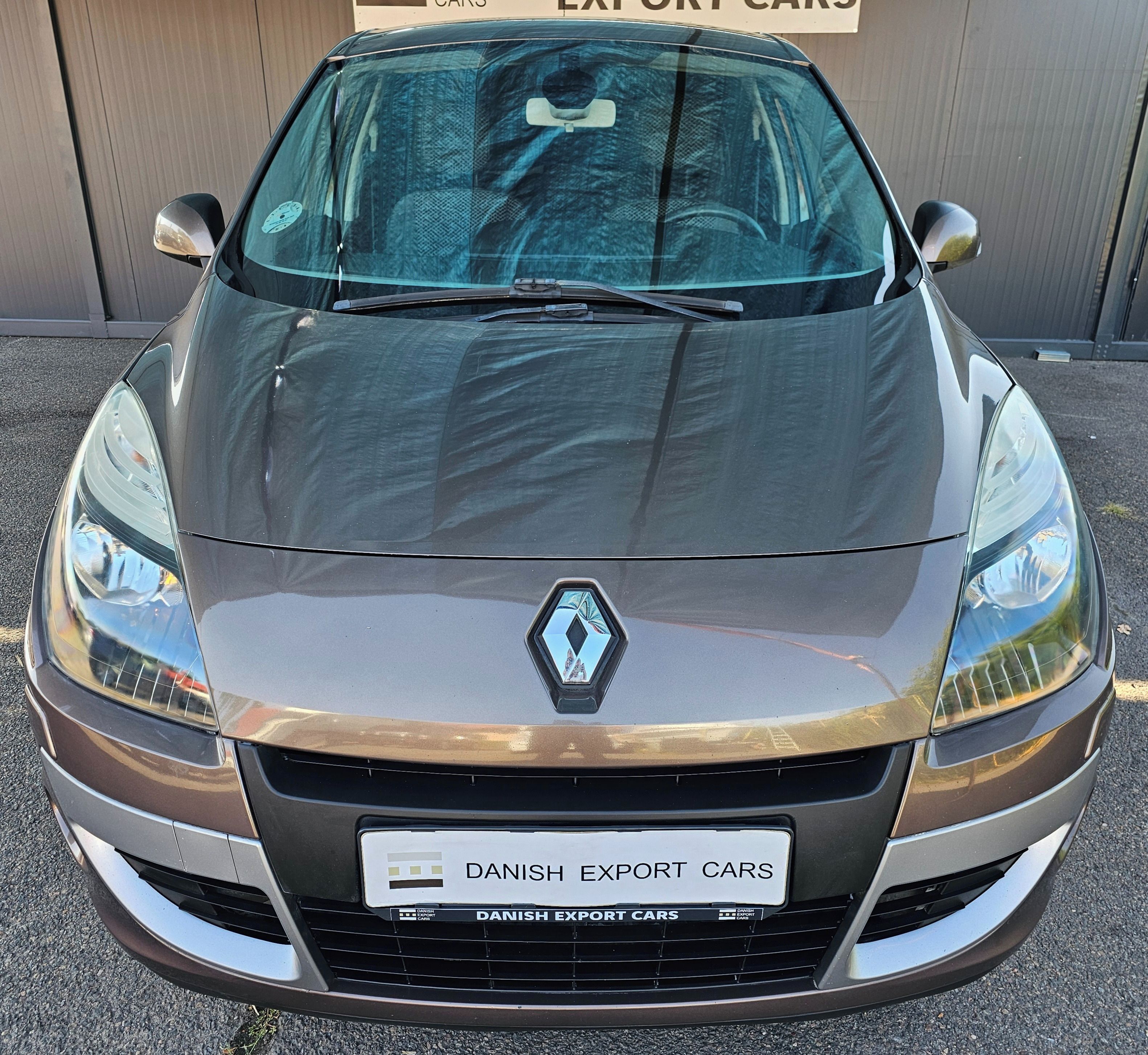 Renault Scénic, 1.6 DCI 96kW,VÝHŘEV,NAVI,TAŽNÉ - fotka 5