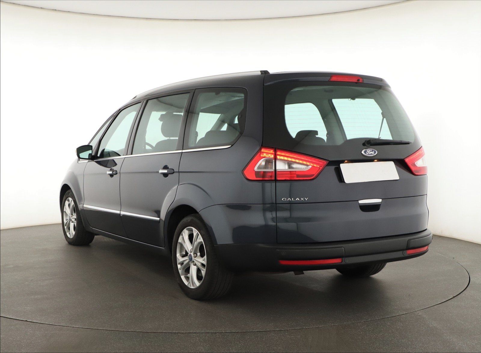 Ford Galaxy, 2.0 TDCi, Automat, 7 míst - fotka 4