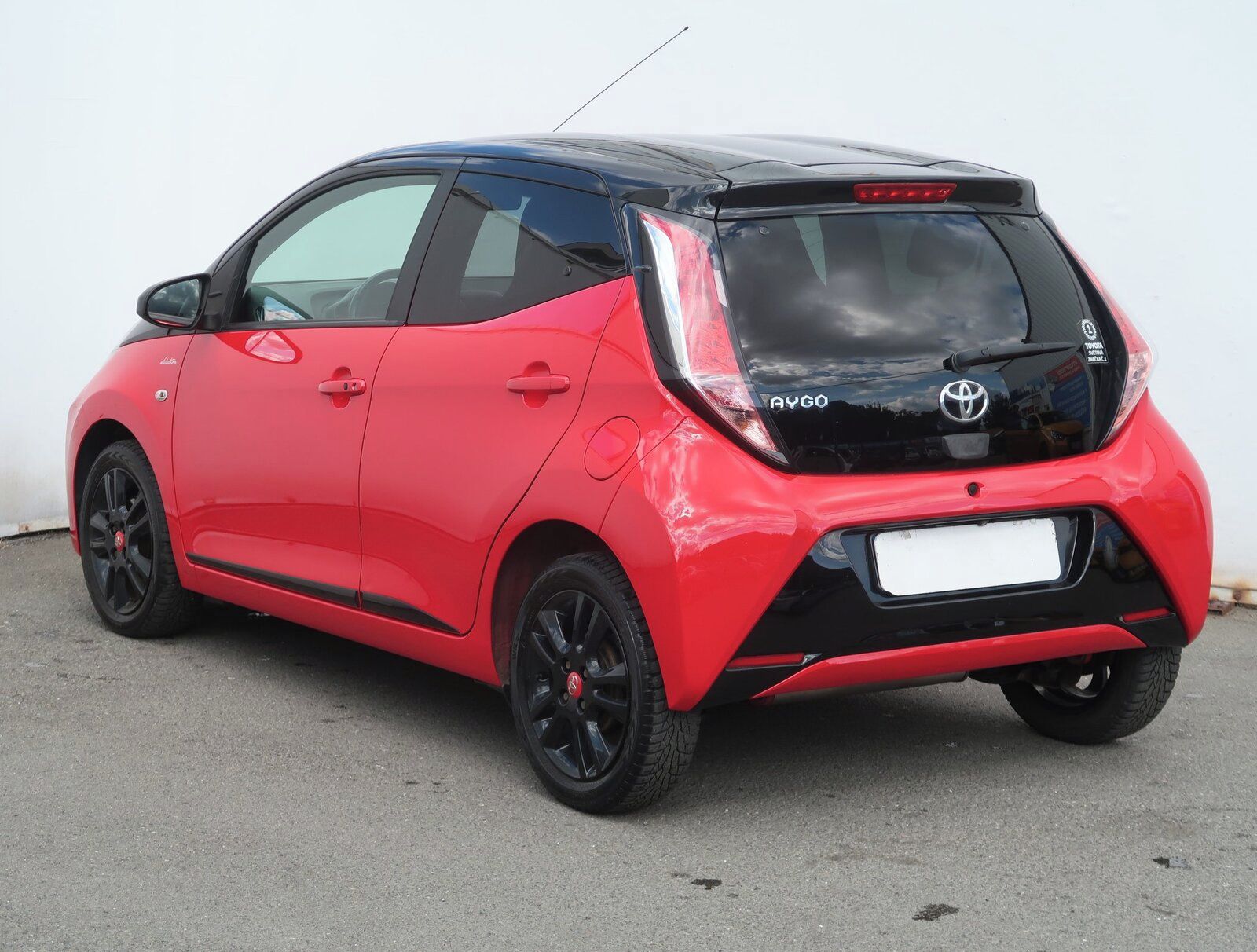 Toyota Aygo, 1.0 VVT-i, Automat, ČR,1.maj - fotka 4