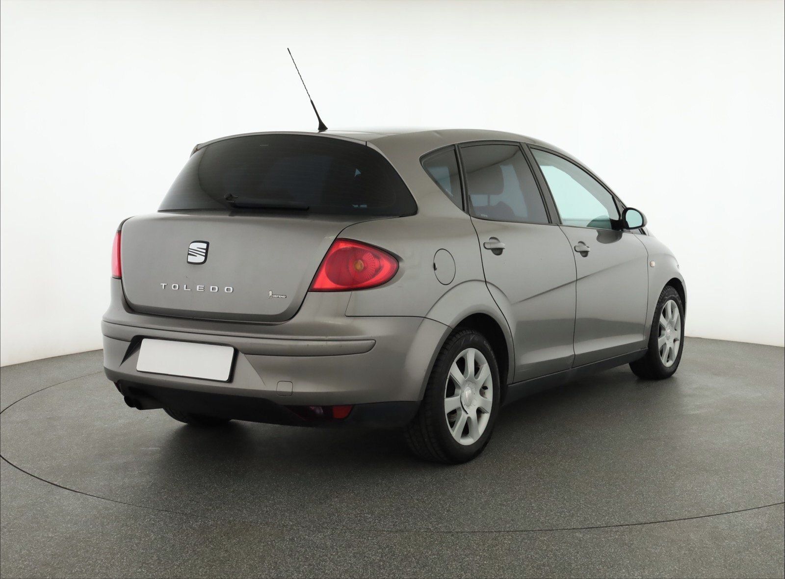 Seat Toledo, 1.9 TDI, po STK, Klima - fotka 5