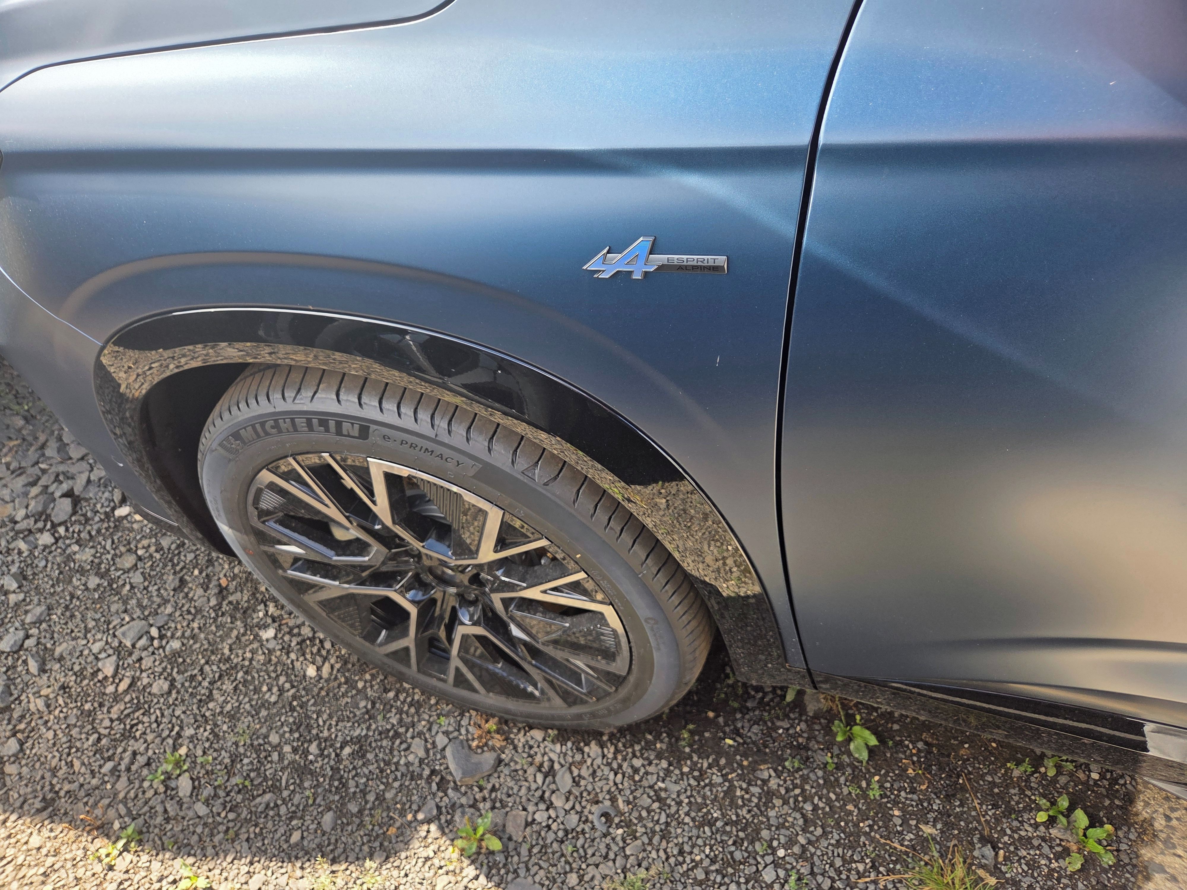 Renault Espace, esprit Alpine full hybrid - fotka 4