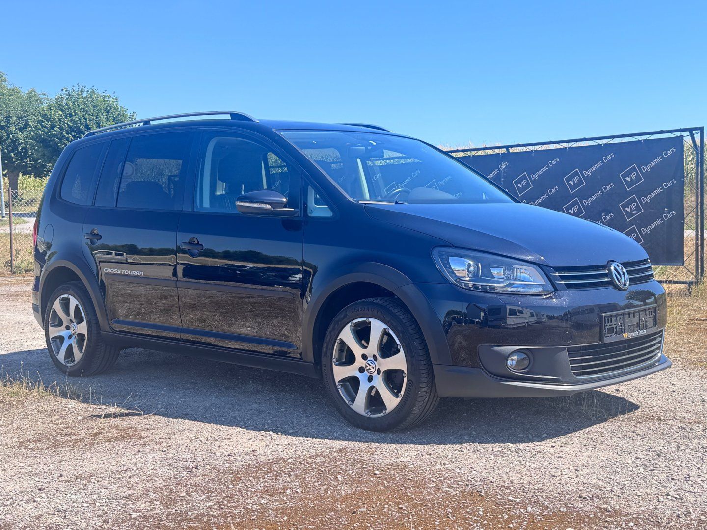 Volkswagen Touran, 2.0 TDI Cross XEN TAŽNÉ 7míst - fotka 2