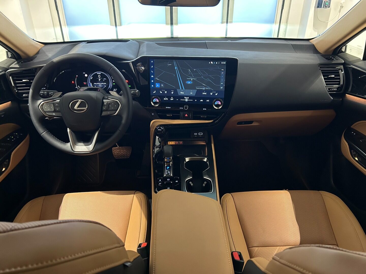 Lexus NX 350h, 350h 2.5 HEV PRESTIGE - fotka 6