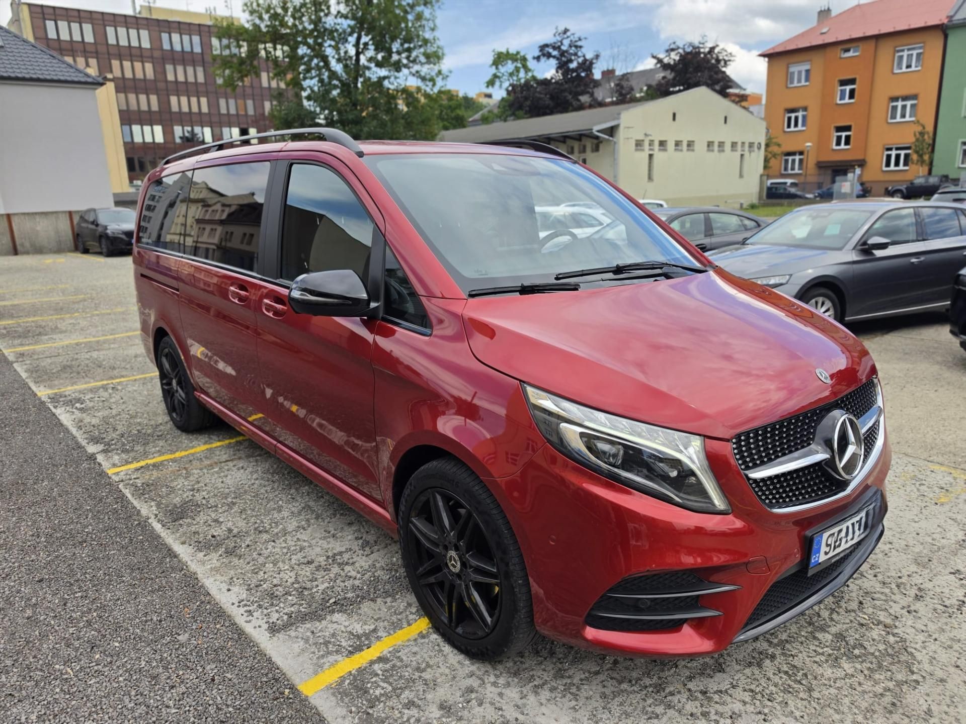 Mercedes-Benz Třídy V, 300d 7míst 4Matic Avantgarde