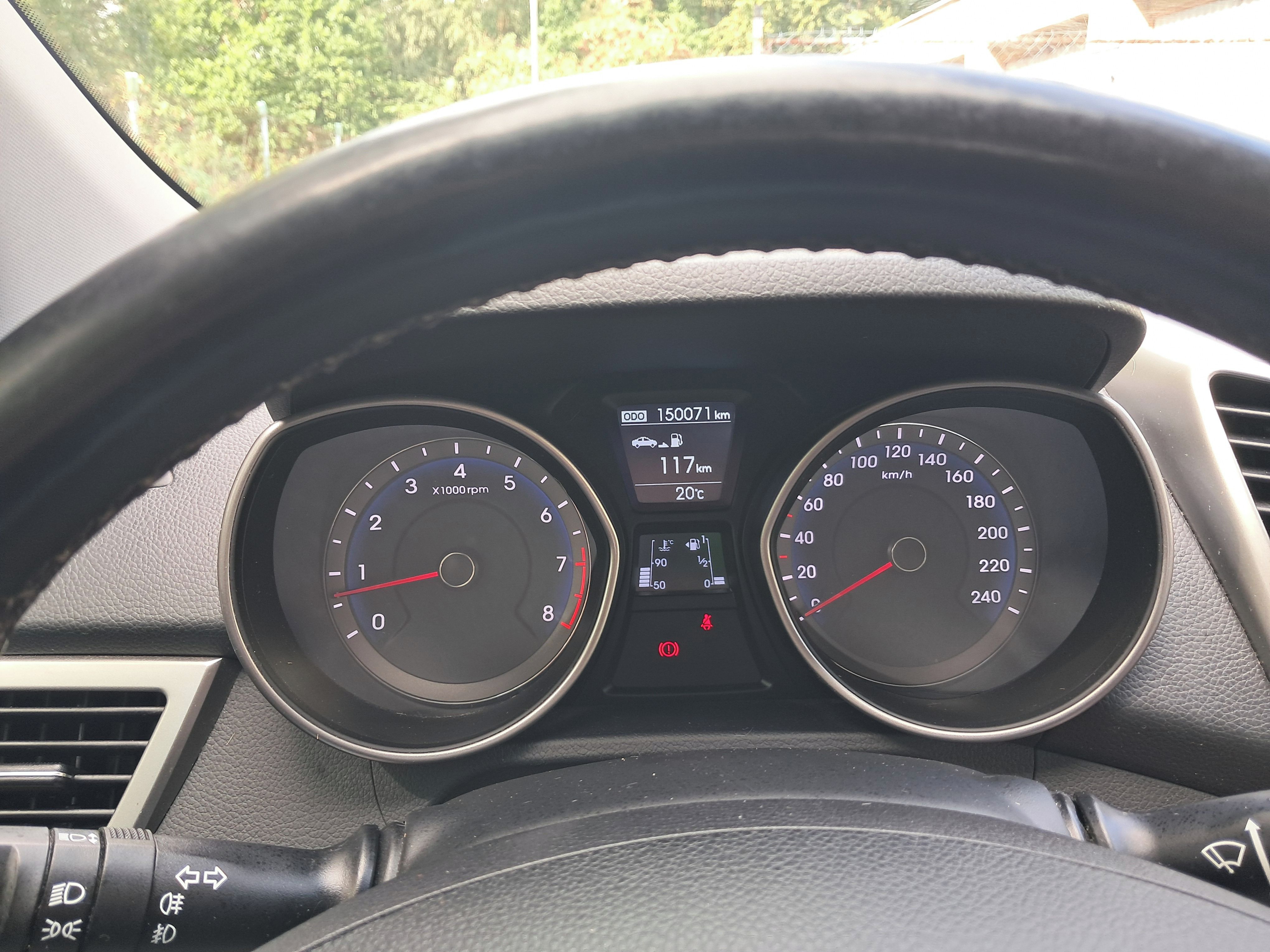 Hyundai i30, 1.6, benzín, servisní kniha - fotka 3