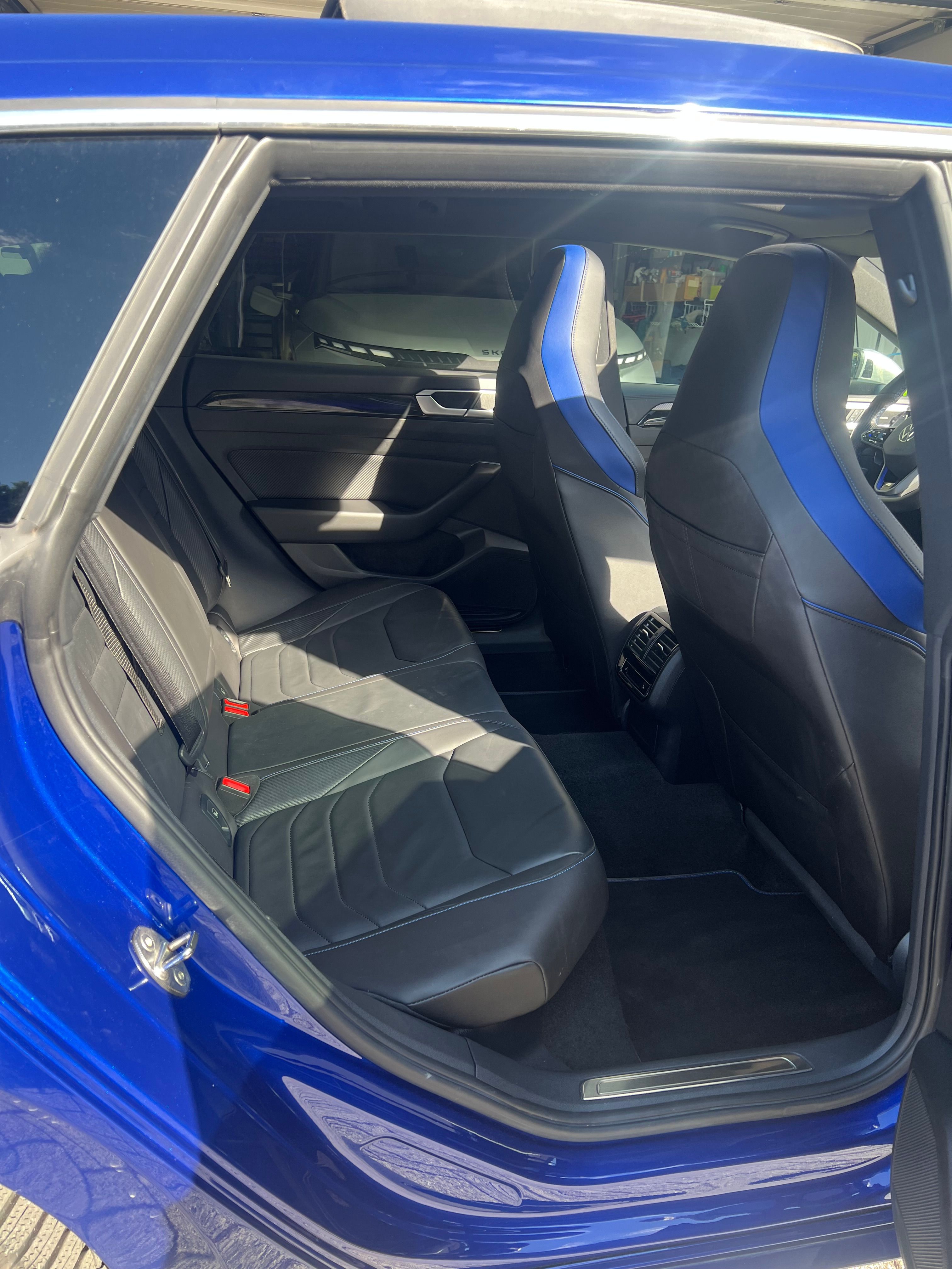 Volkswagen Arteon, VW Arteon Shooting Brake R 2.0 - fotka 5