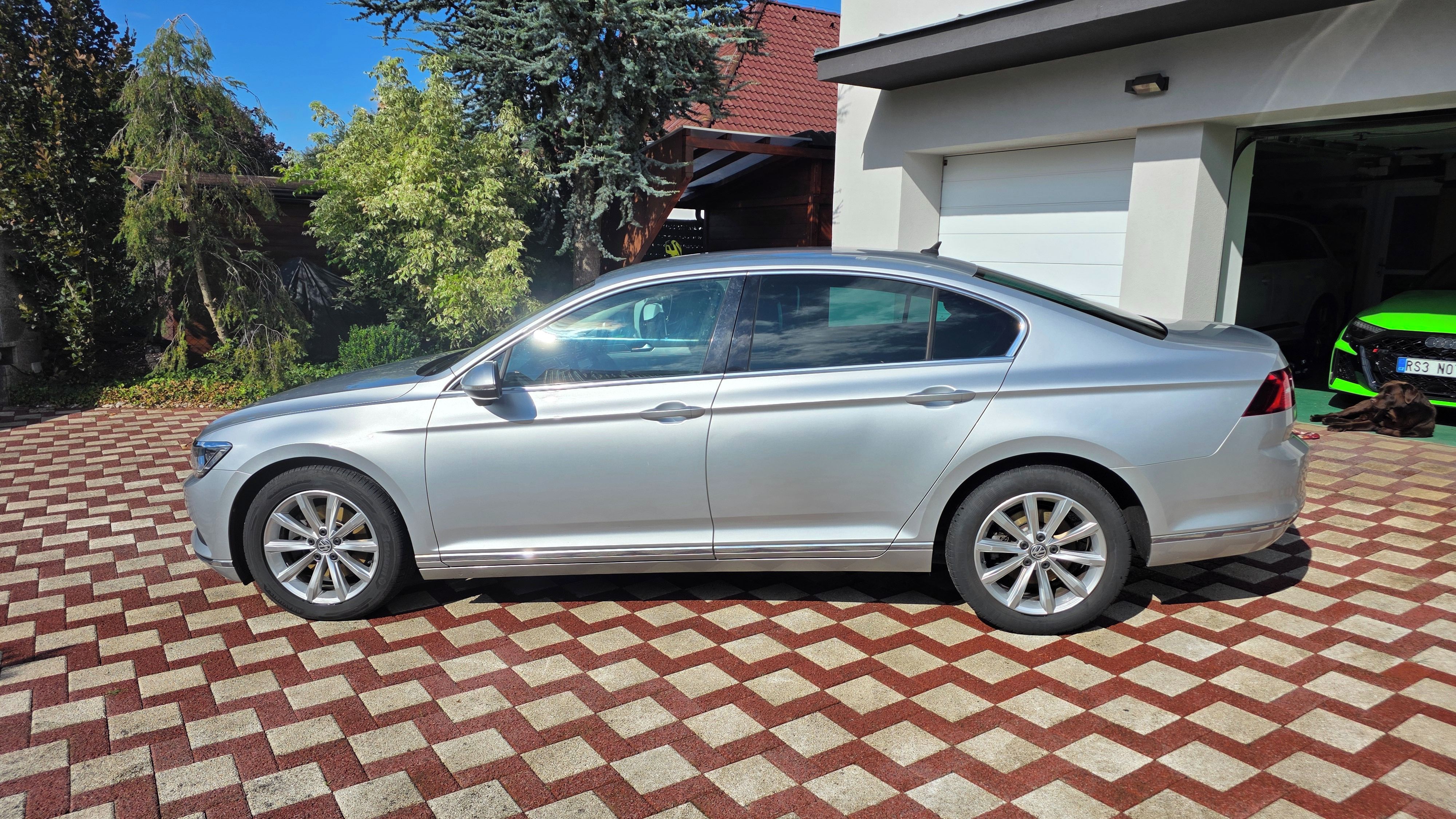 Volkswagen Passat, Volkswagen Passat 2,0 TDI DSG - fotka 3