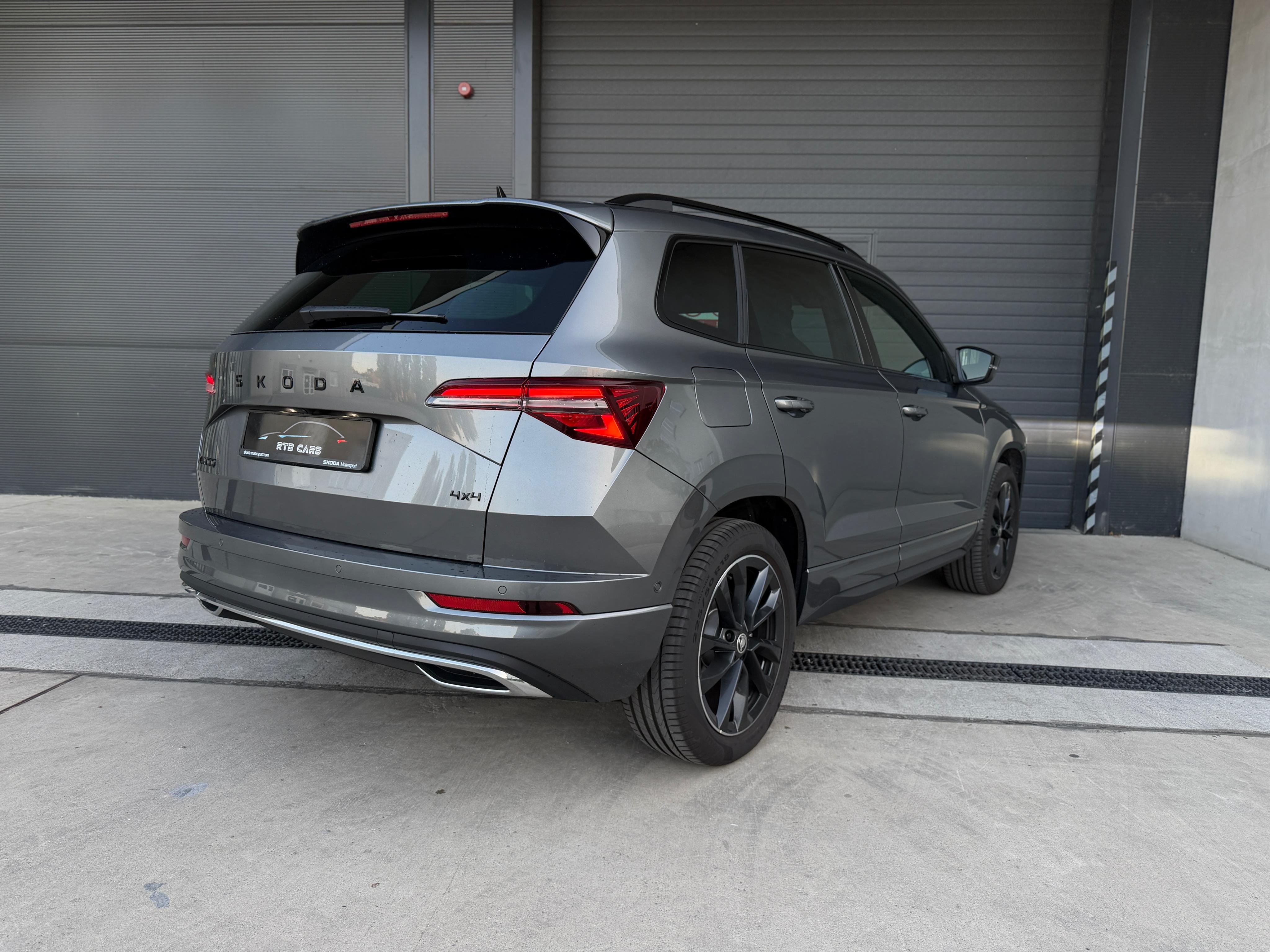 Škoda Karoq, 2.0TSi, 4x4, DSG Sportline TOP - fotka 4
