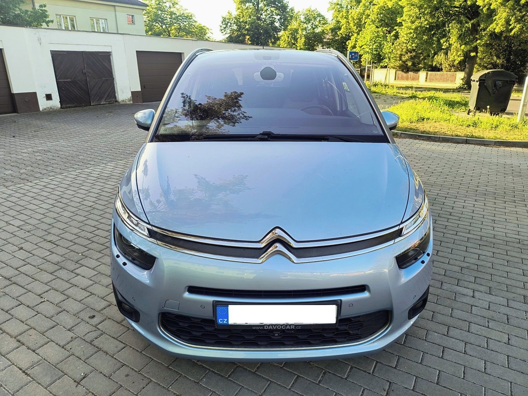 Citroën C4 Picasso, 1.6 HDi, 85kW, 7 míst - fotka 2