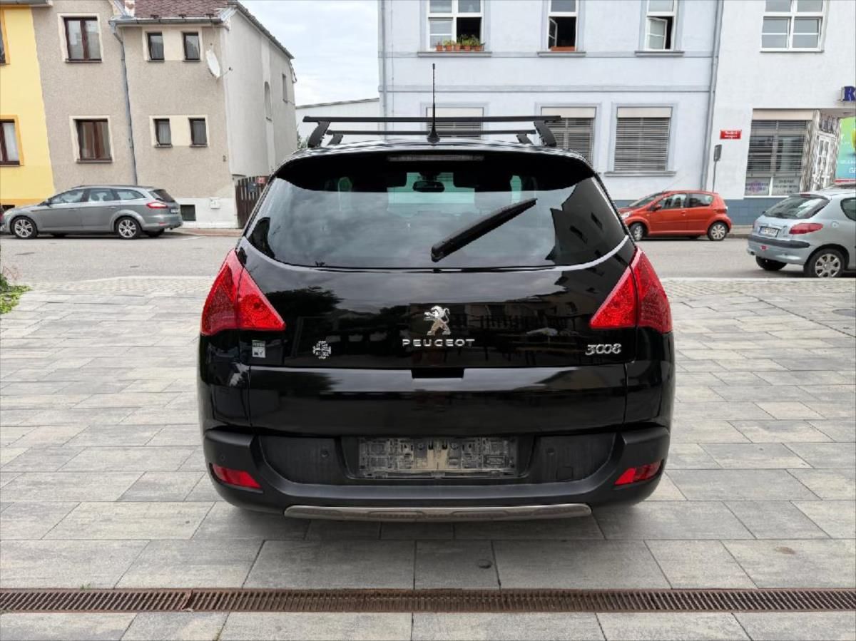 Peugeot 3008, 2,0 Diesel-Hybrid 4x4 Allure - fotka 6