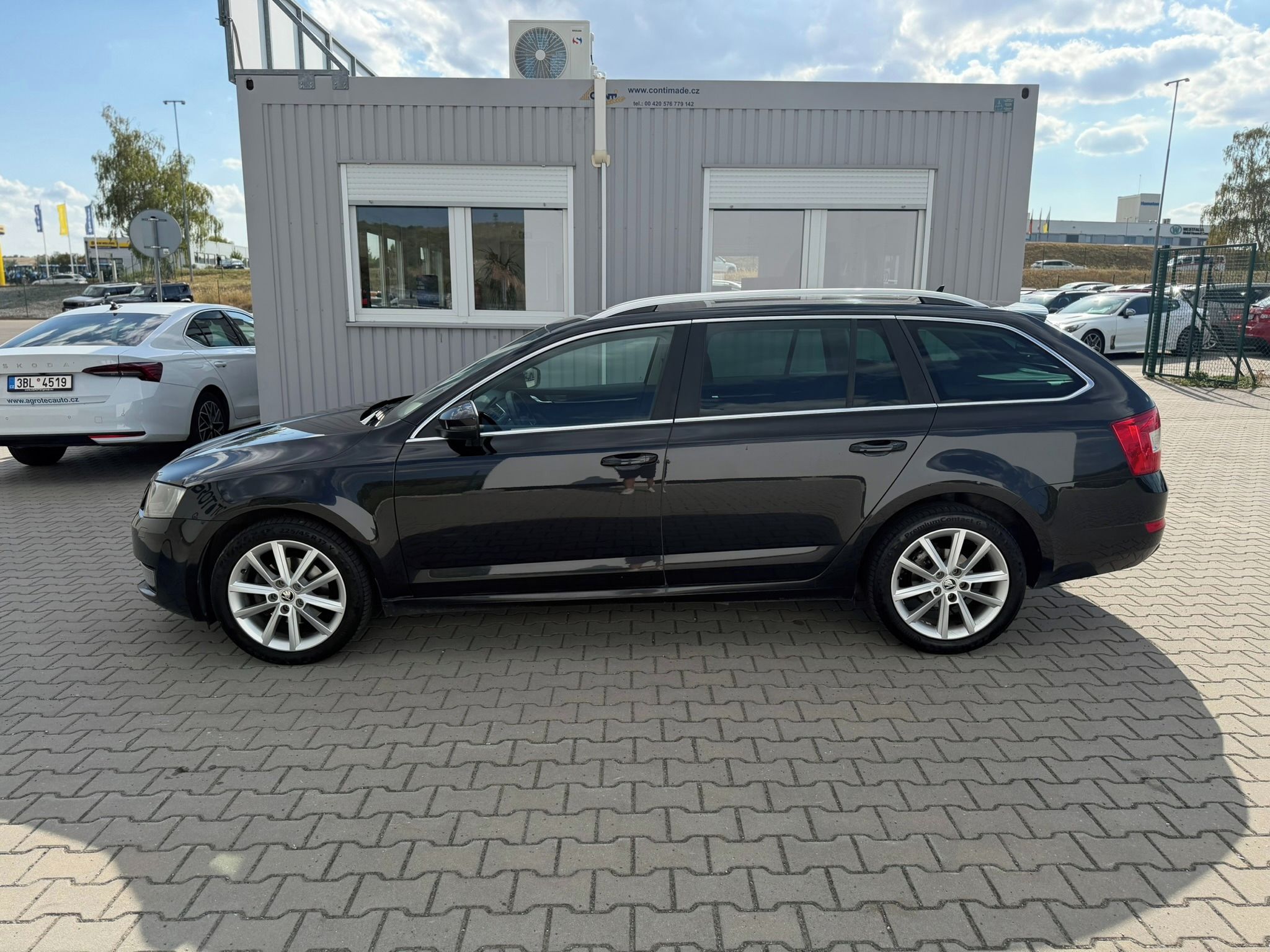 Škoda Octavia, 1.4 TSI 110 kW Style Combi - fotka 4
