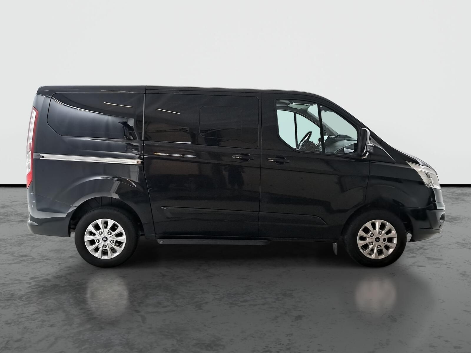 Ford Tourneo Custom, 2.2 TDCi, Klima, Tempomat - fotka 6