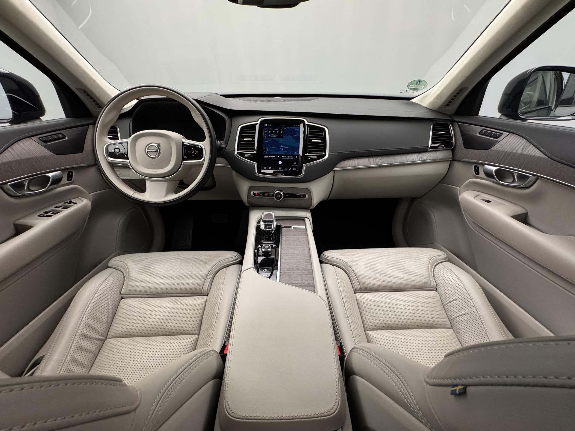 Volvo XC90, B5 AWD ULTIMATE AUT - fotka 2