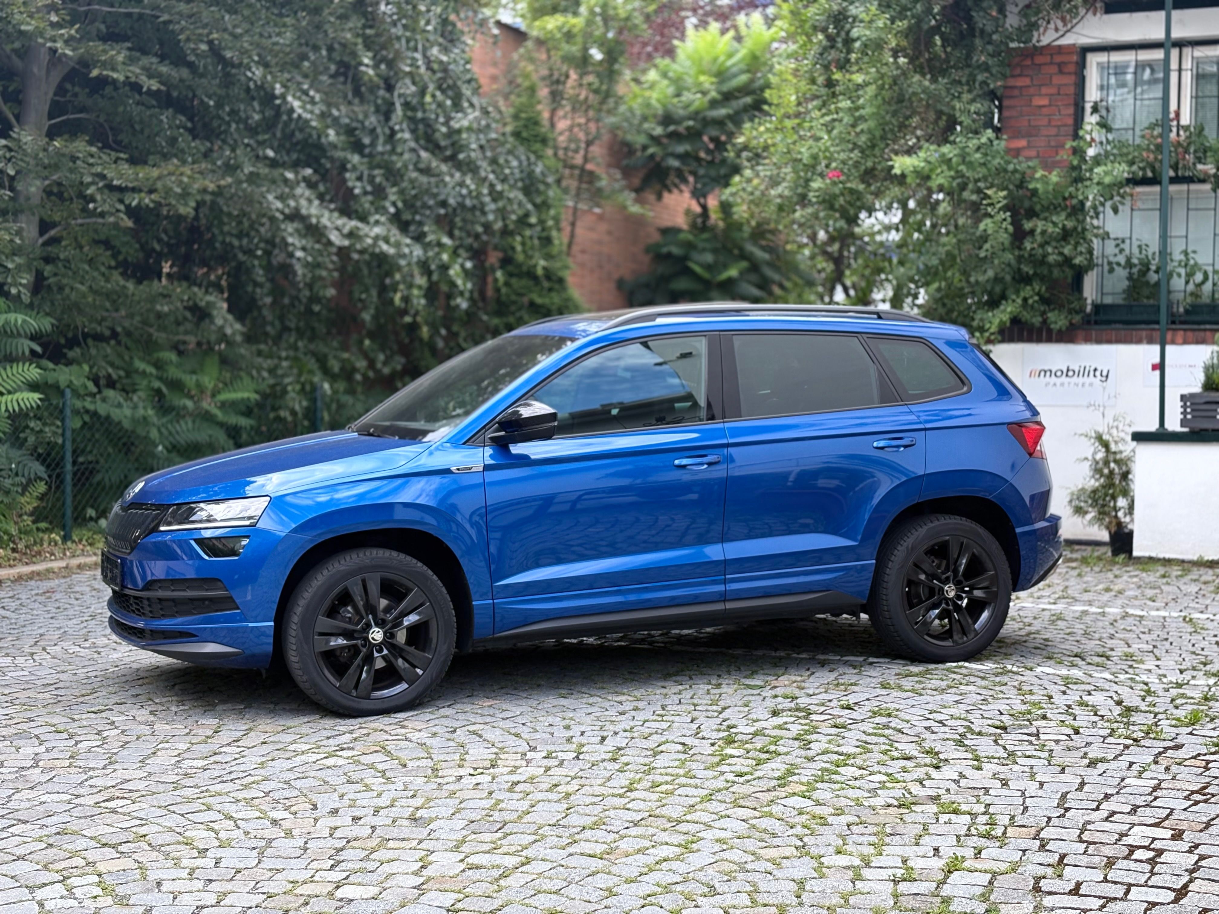 Škoda Karoq, SPORTLINE 1.5 TSI DSG/panorama - fotka 6