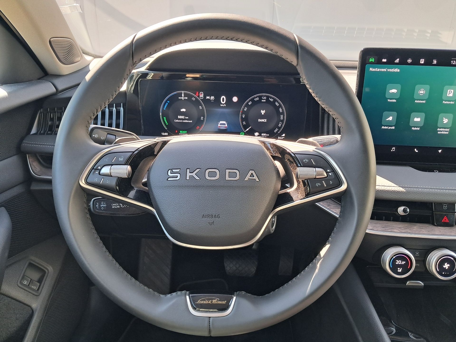 Škoda Superb, SUPERB iV L&K 1.5 TSI /110 kW - fotka 6