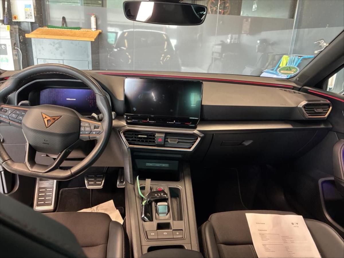 Seat Leon, 2,0 TSI 221 KW,PANO,KAMERA - fotka 5