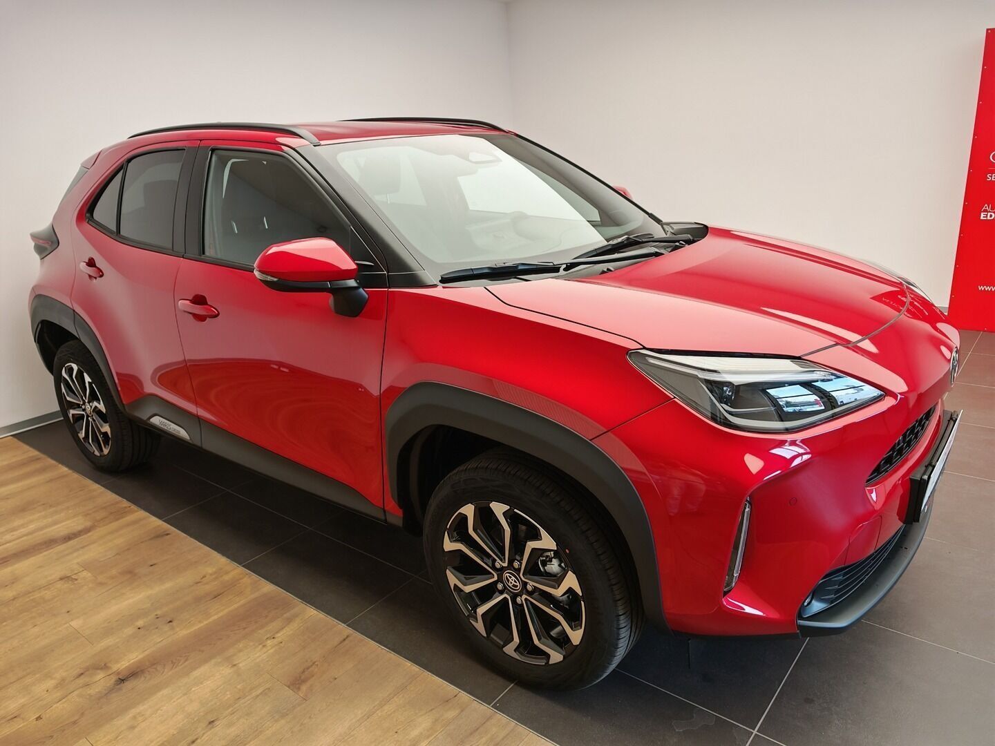 Toyota Yaris Cross, 1.5 Hybrid 4x4 Style - fotka 3