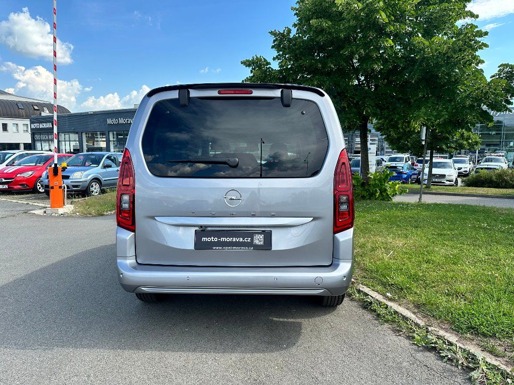 Opel Combo, 1.5 CDTi 131K Elegance+ L2 MT6 - fotka 5