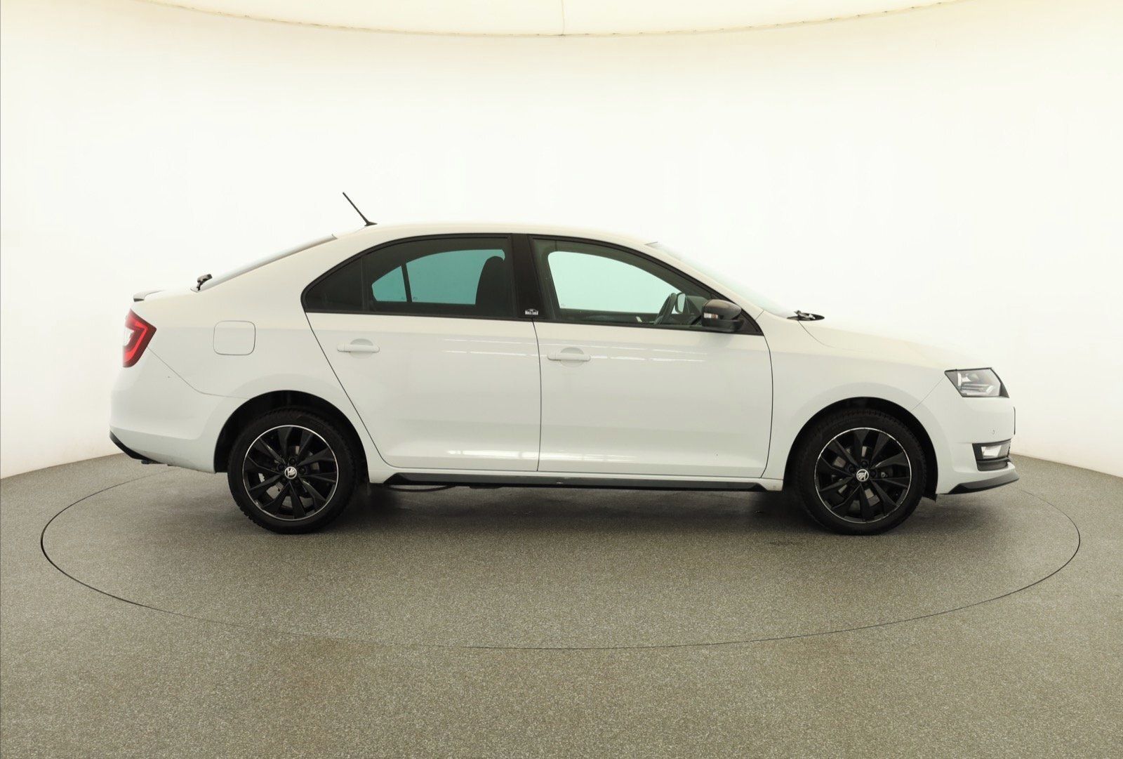 Škoda Rapid, 1.0 TSI, Monte Carlo - fotka 6