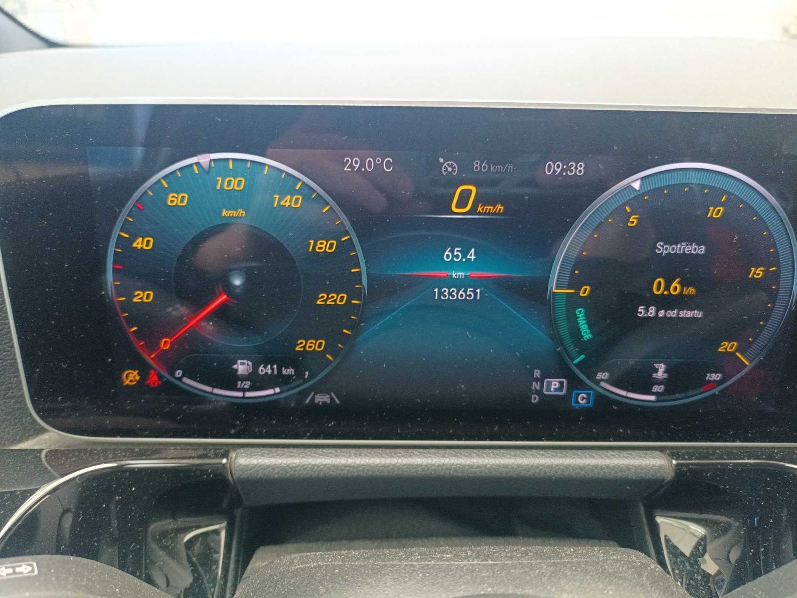 Mercedes-Benz Třídy B, 180 d, Automat, Kůže, Navi - fotka 3