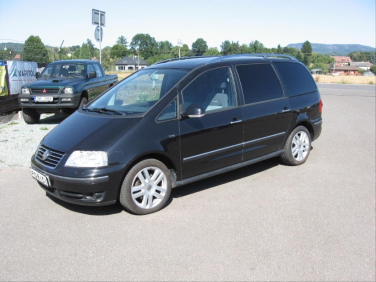 Volkswagen Sharan, 2,0 TDi Freestyle - fotka 2