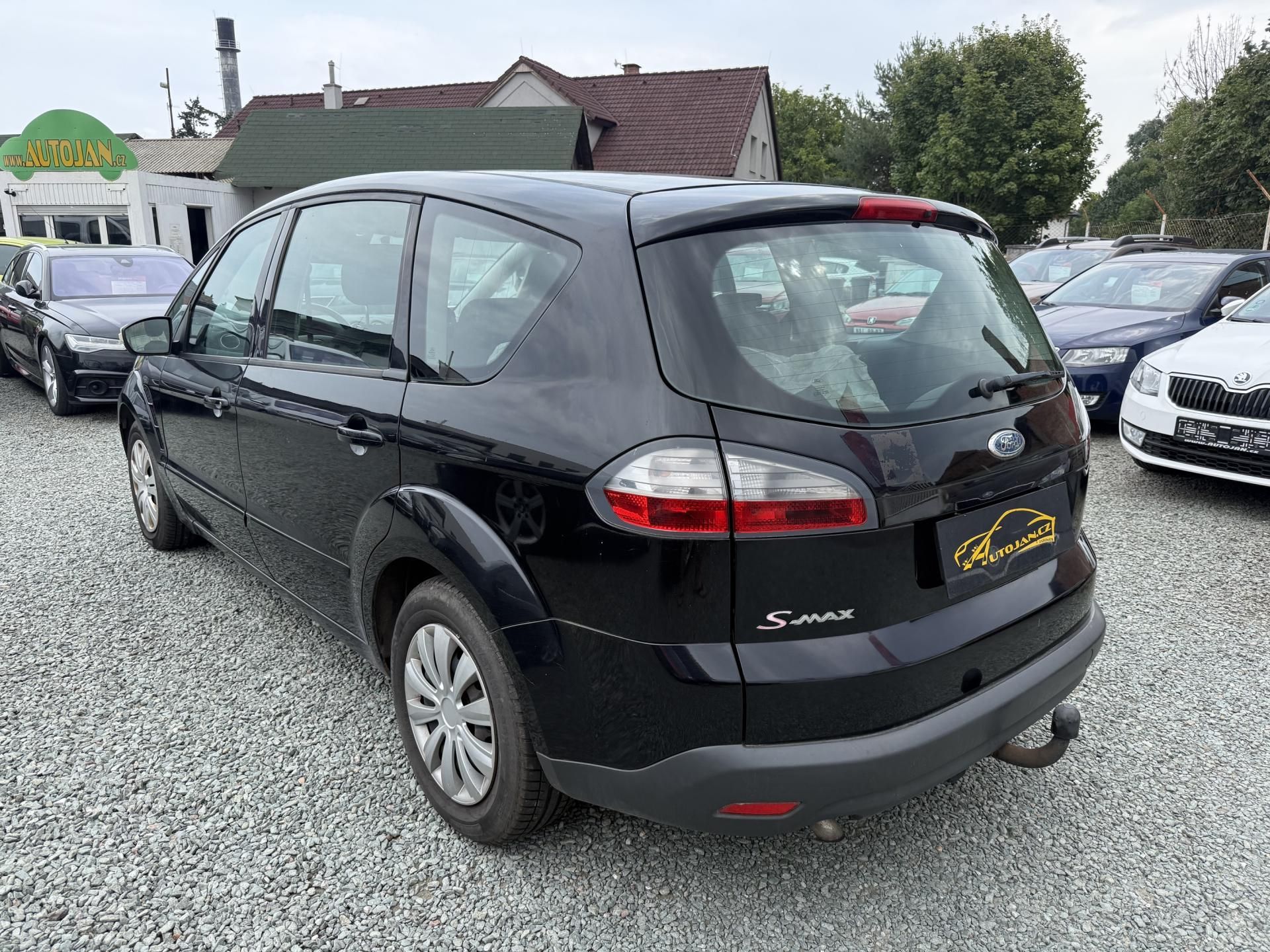 Ford S-MAX, 2.0 16V - fotka 4