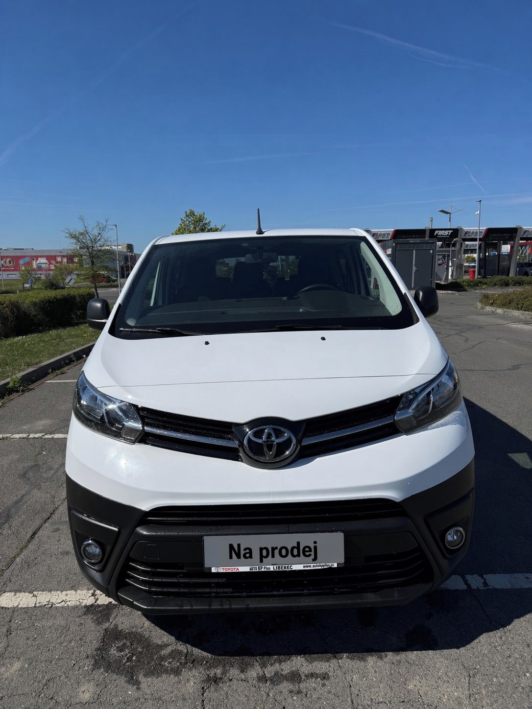 Toyota Proace Verso, 9 mist